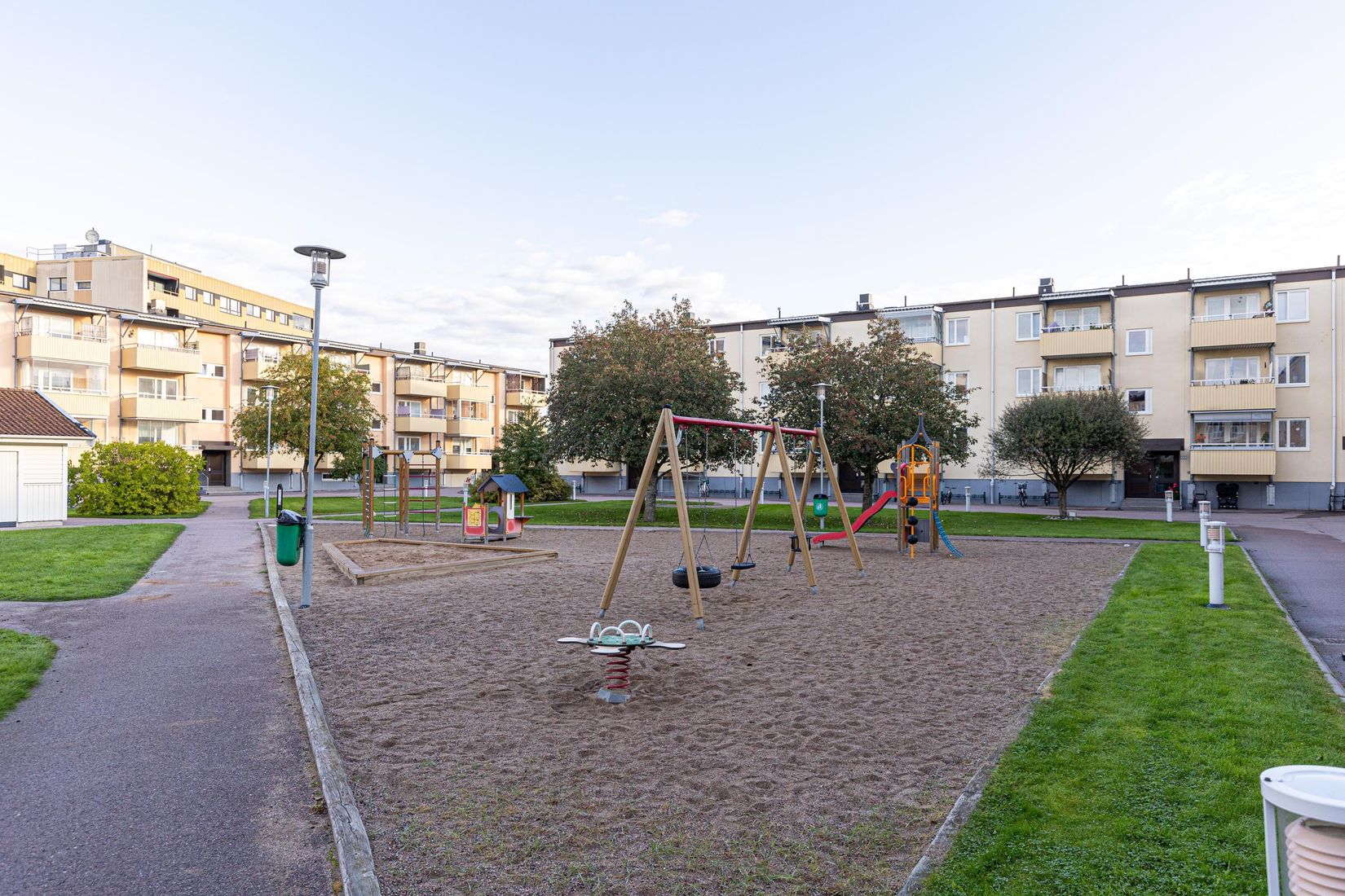 Bostadsrätt, Hummelbäcksgatan 3c, Centralt, Köping