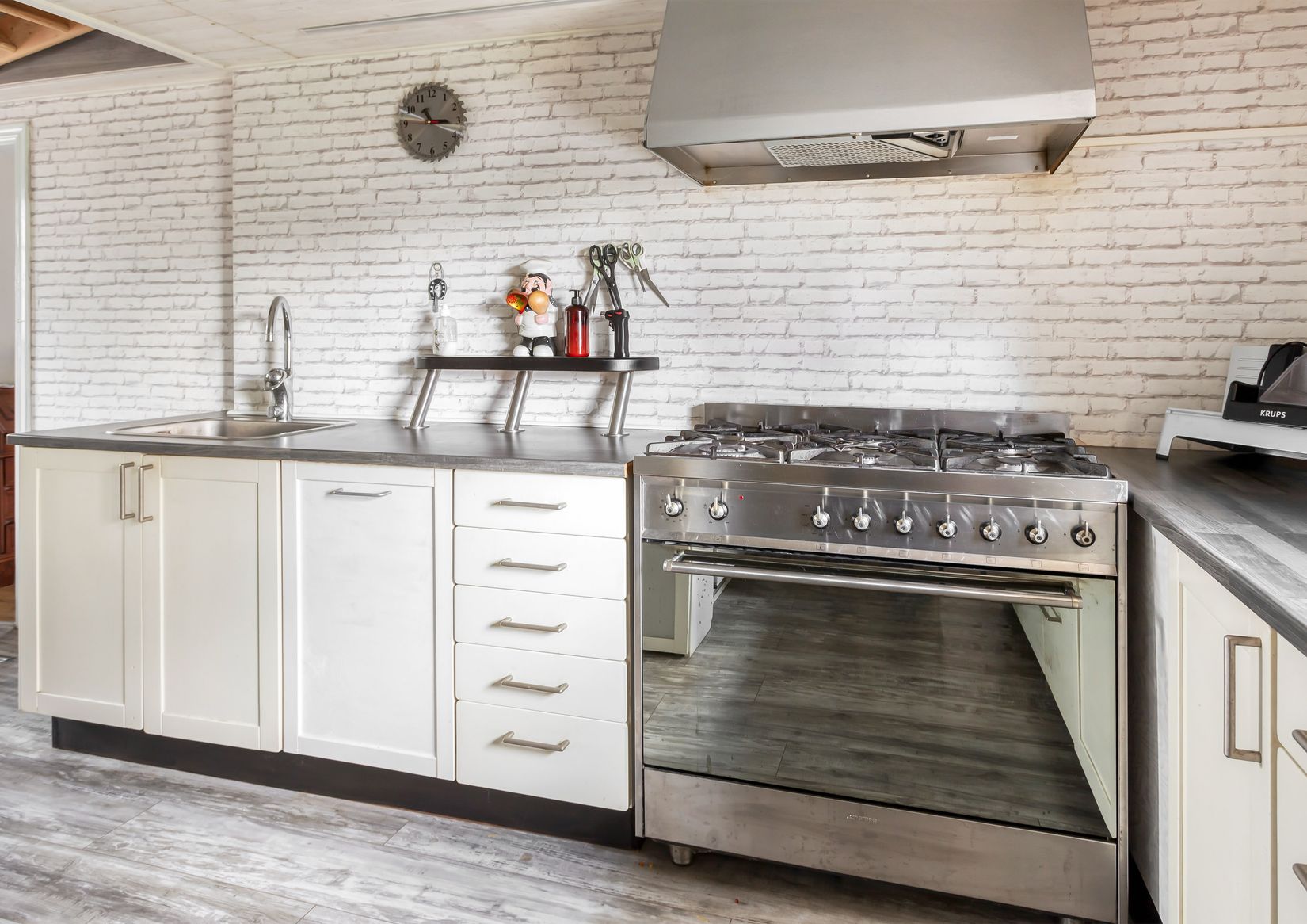 Villa, Otte Marsvins väg 121, Ensligheten, Ystad