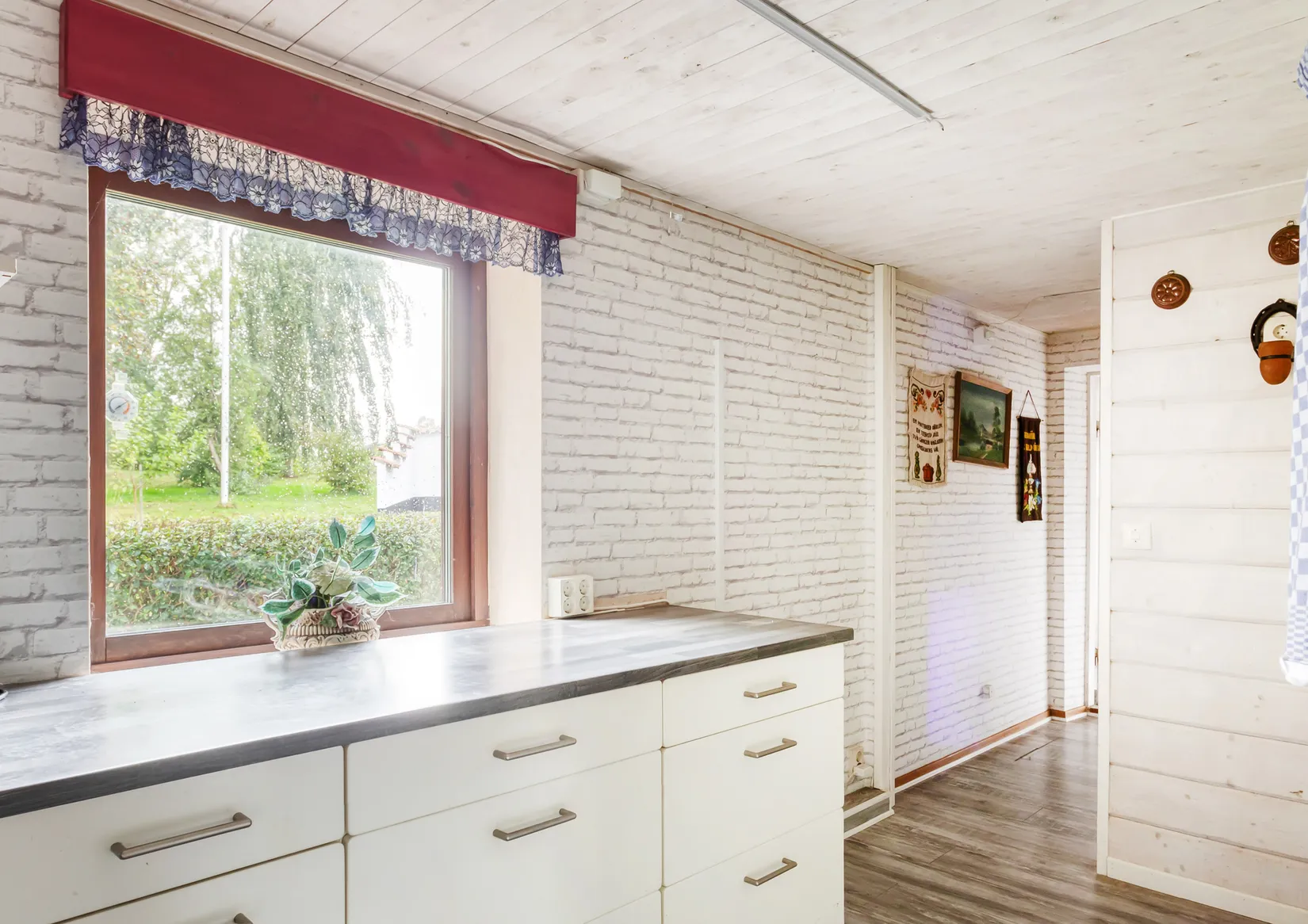 Villa, Otte Marsvins väg 121, Ensligheten, Ystad
