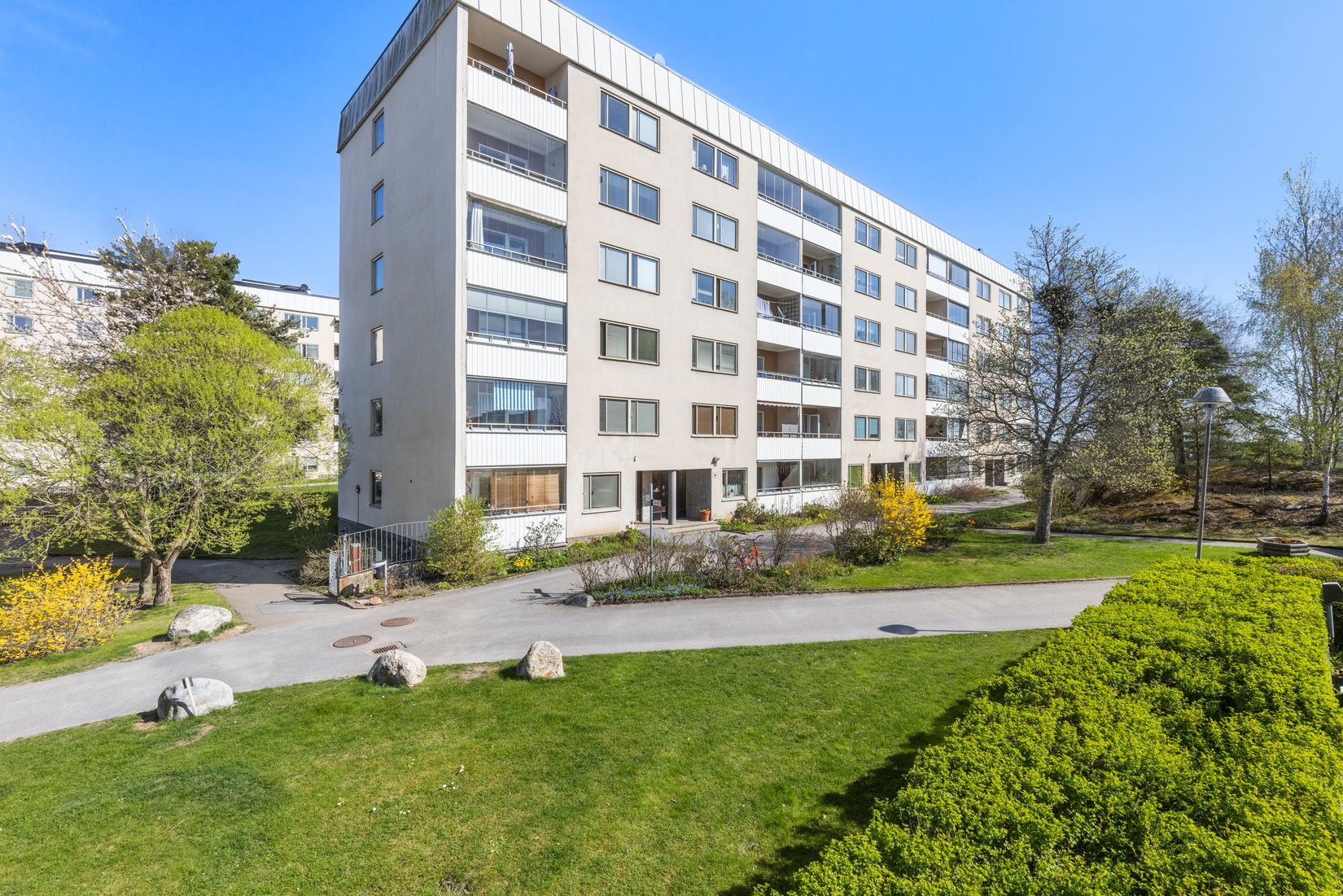 Bostadsrätt, Falkholmsgränd 27, Skärholmen, Stockholm