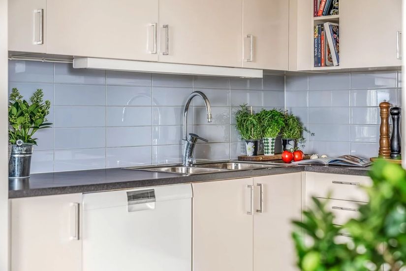 Bostadsrätt, Ekholmsvägen 303, Skärholmen, Stockholm