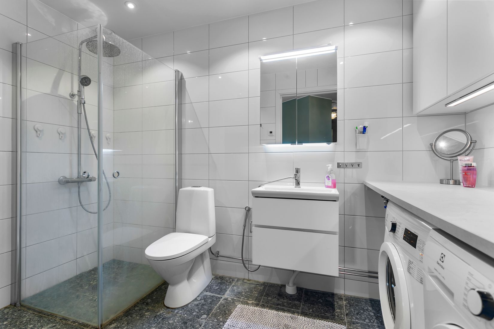 Bostadsrätt, Krögers Promenad 21, Silverdal, Sollentuna