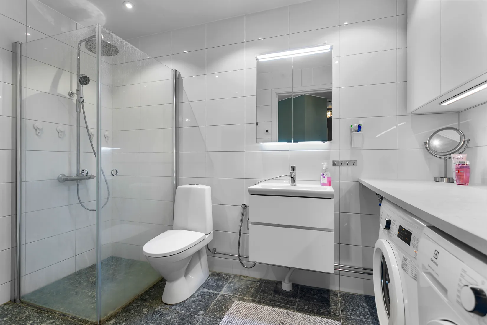 Bostadsrätt, Krögers Promenad 21, Silverdal, Sollentuna