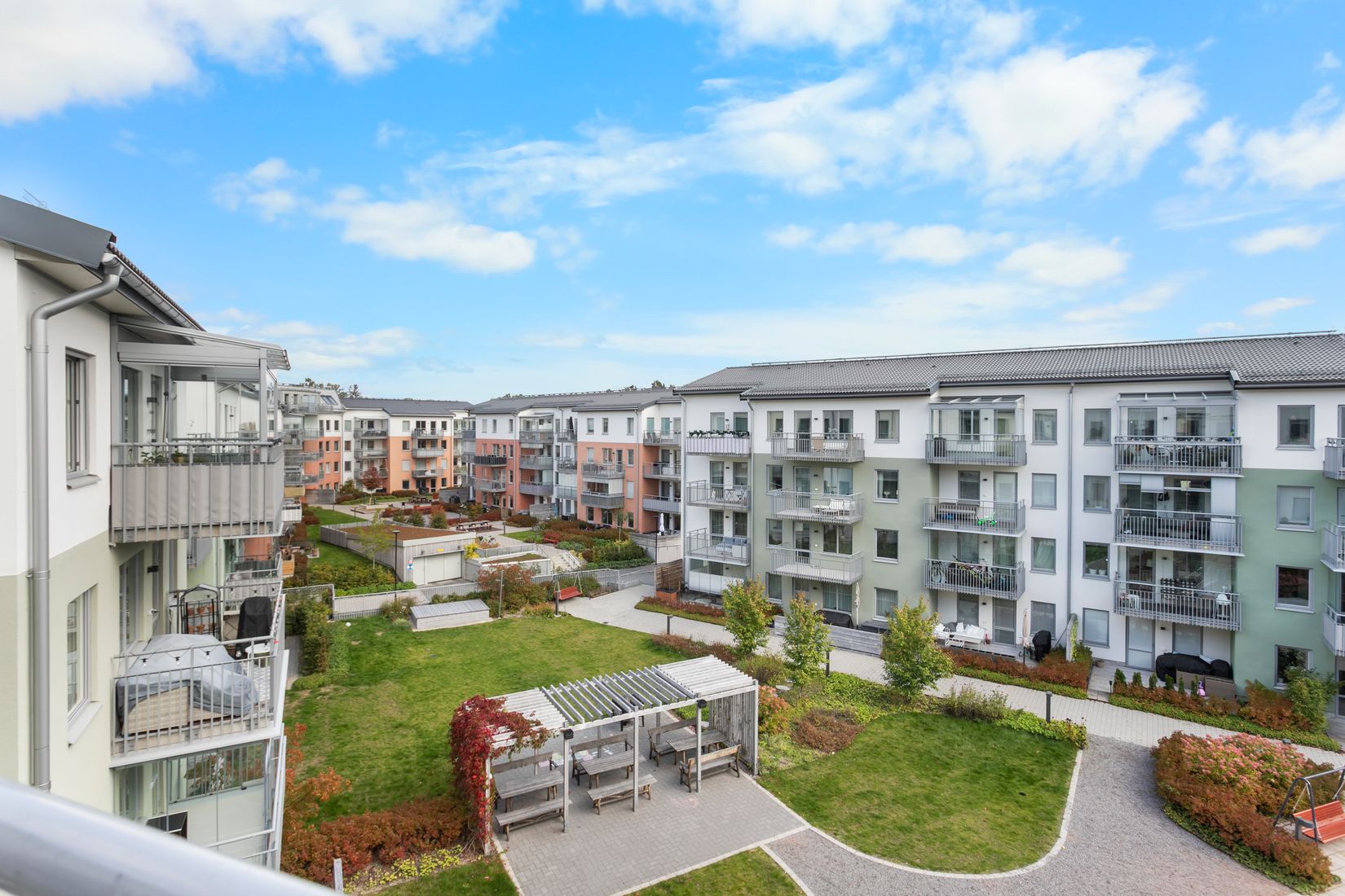 Bostadsrätt, Krögers Promenad 21, Silverdal, Sollentuna