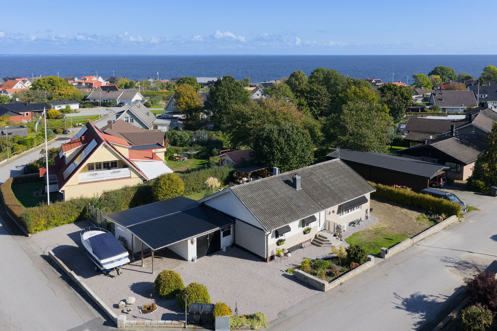 hagtornsv-gen-10-h-rvik-s-lvesborg-villa-boneo