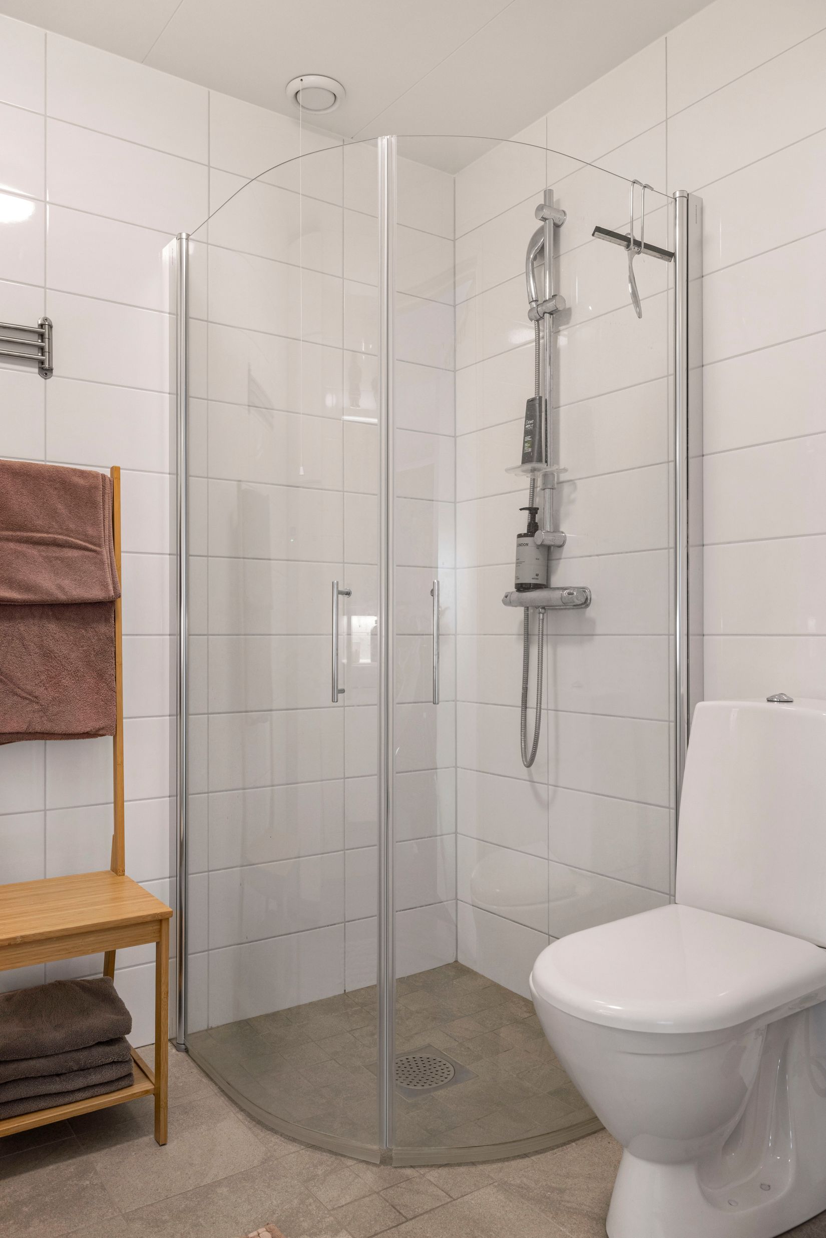 Bostadsrätt, Radhus, Valhallavägen 14B, Allarp, Laholm