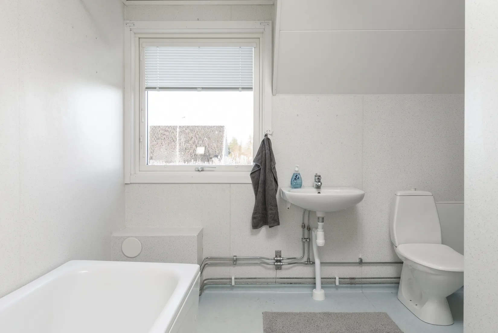 Villa, Radhus, Klövervägen 26, Norremark, Alvesta