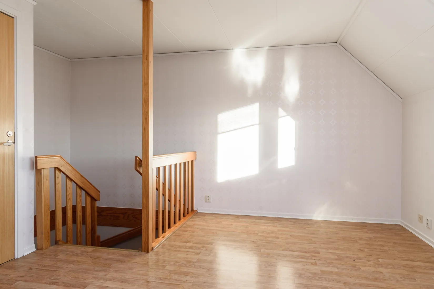Villa, Radhus, Klövervägen 26, Norremark, Alvesta