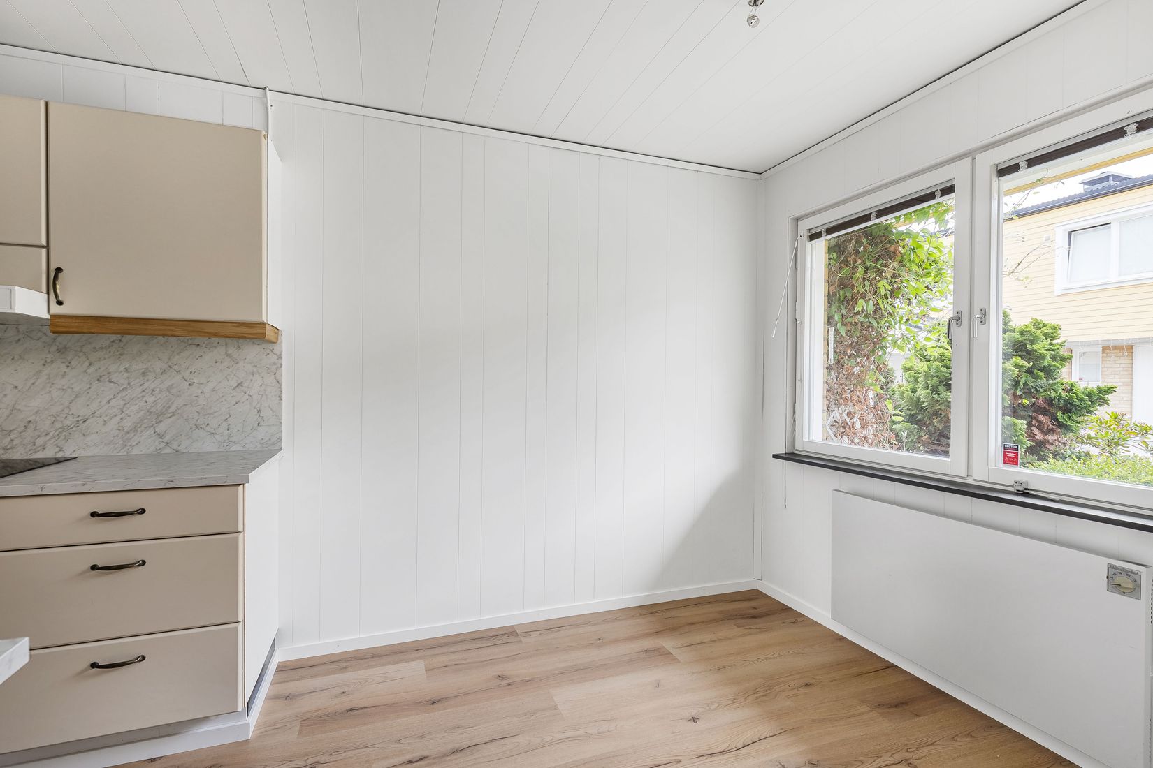 Radhus, Trumpetvägen 166, Slagsta, Eskilstuna