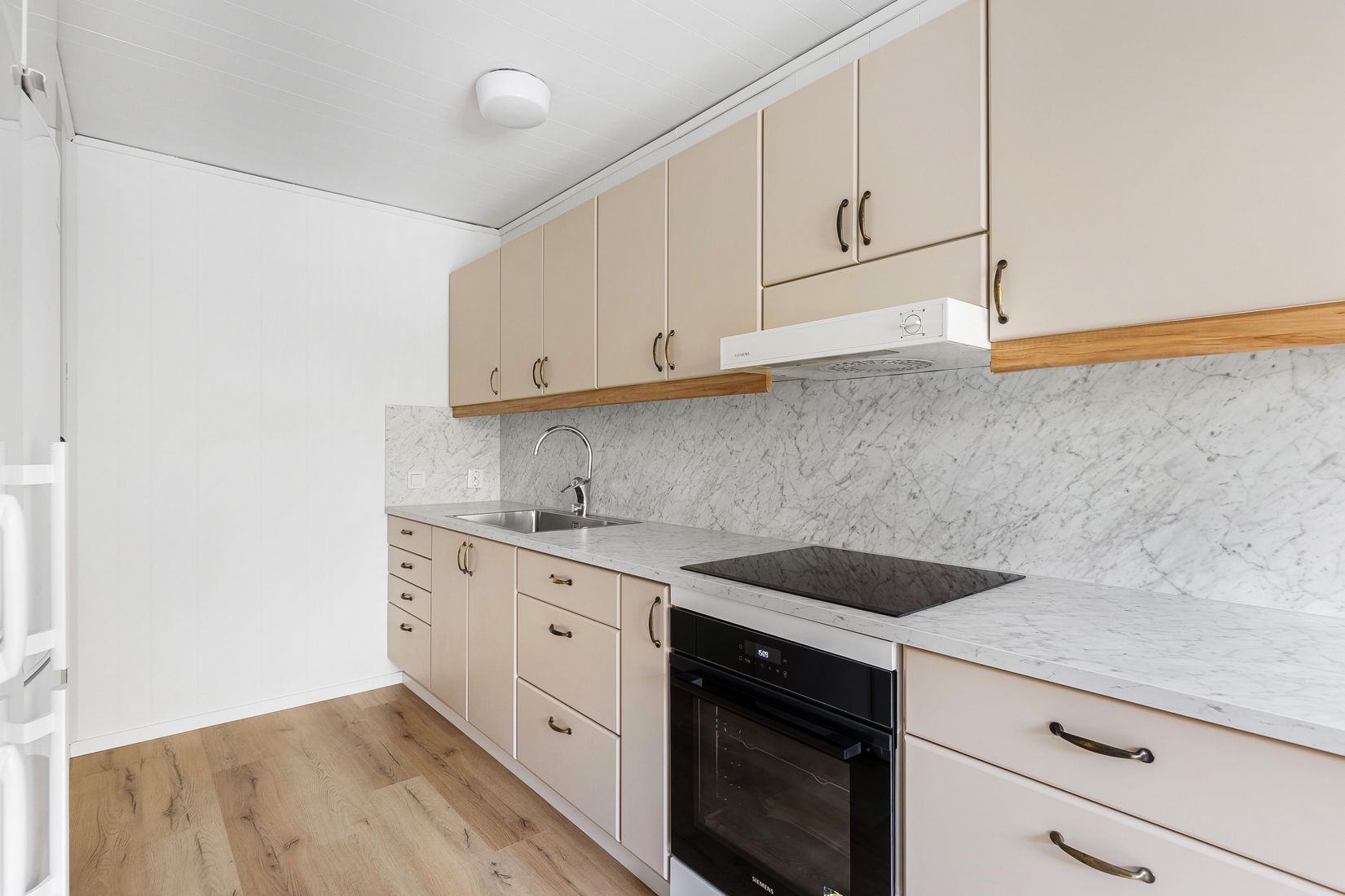 Radhus, Trumpetvägen 166, Slagsta, Eskilstuna