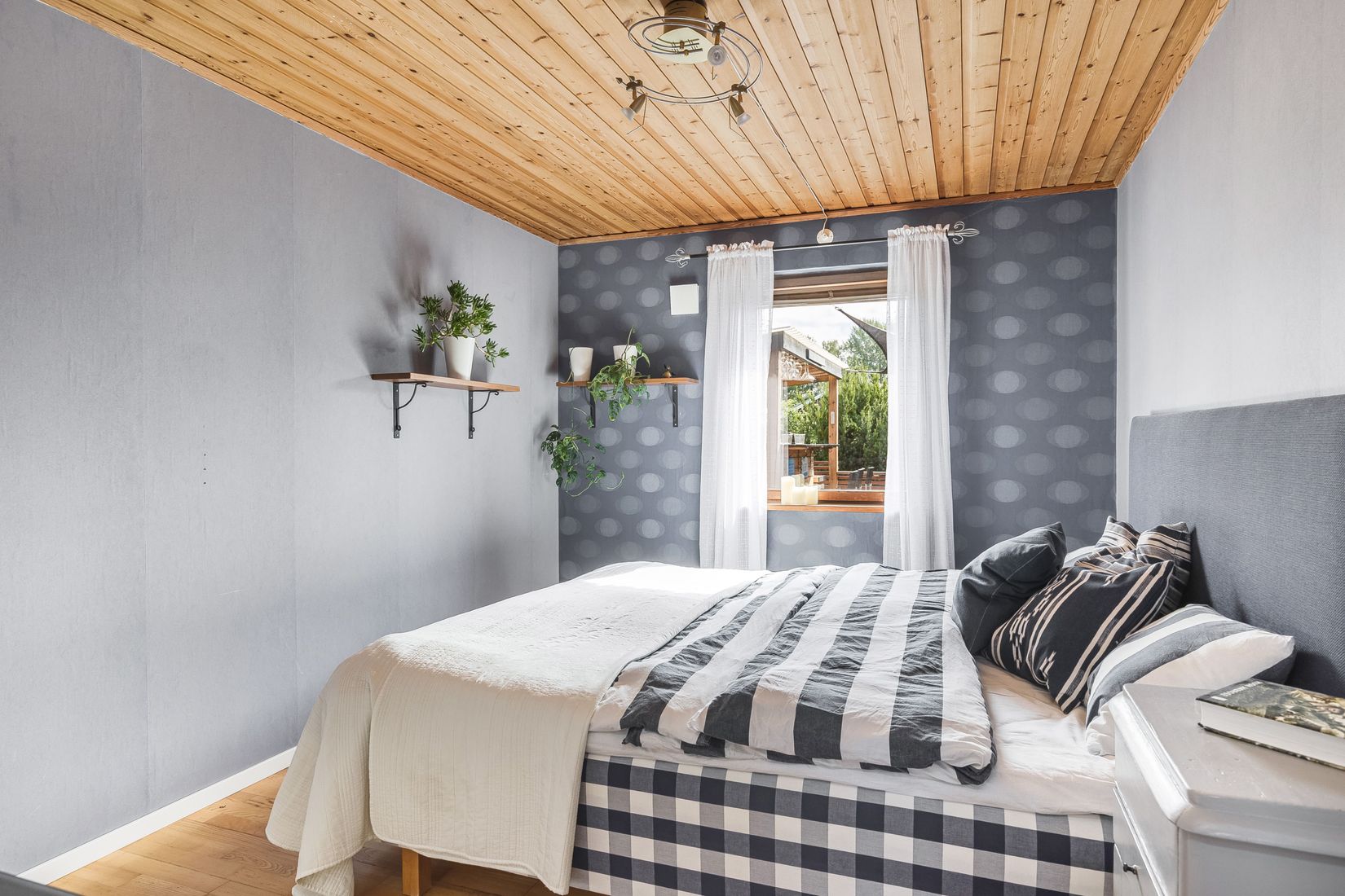 Villa, Långbergsgatan 25, Skiftinge, Eskilstuna