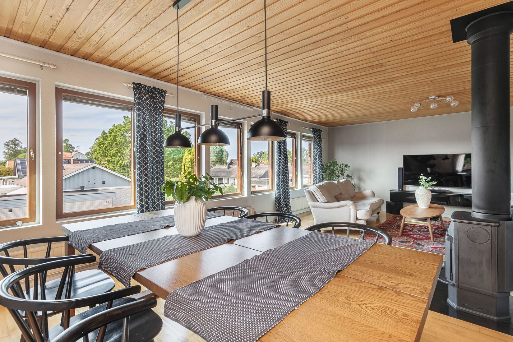 Villa, Långbergsgatan 25, Skiftinge, Eskilstuna