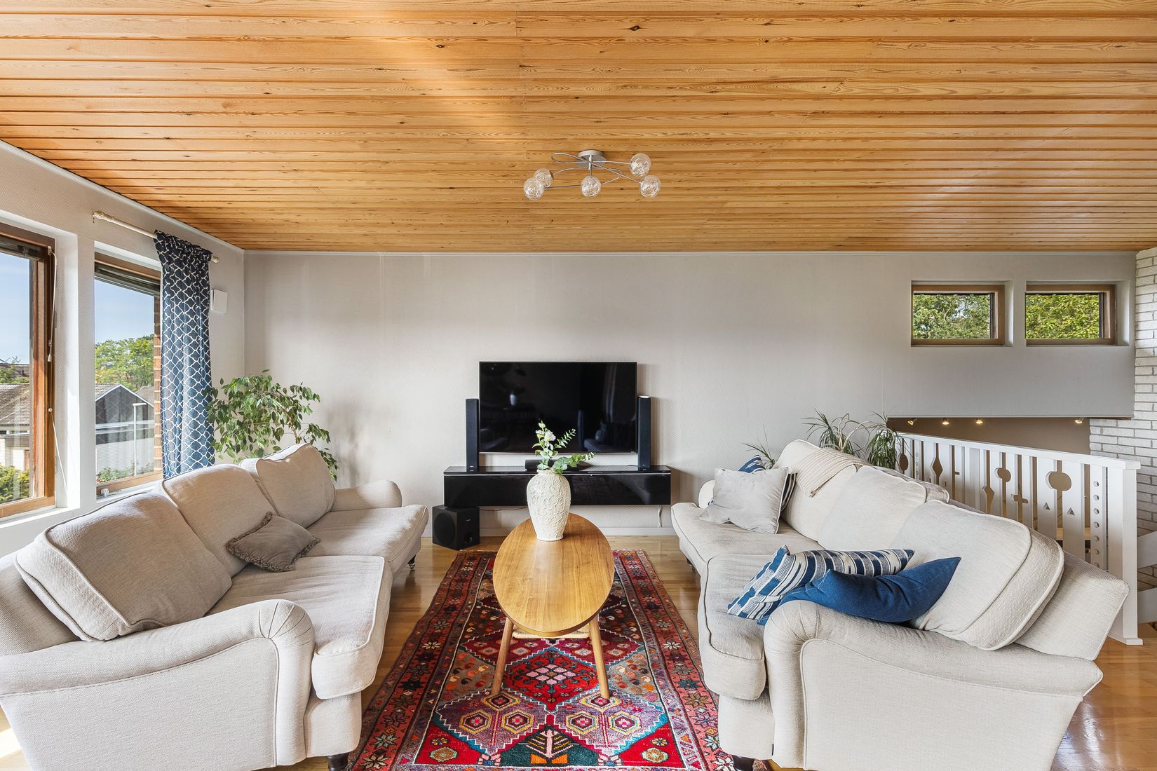 Villa, Långbergsgatan 25, Skiftinge, Eskilstuna