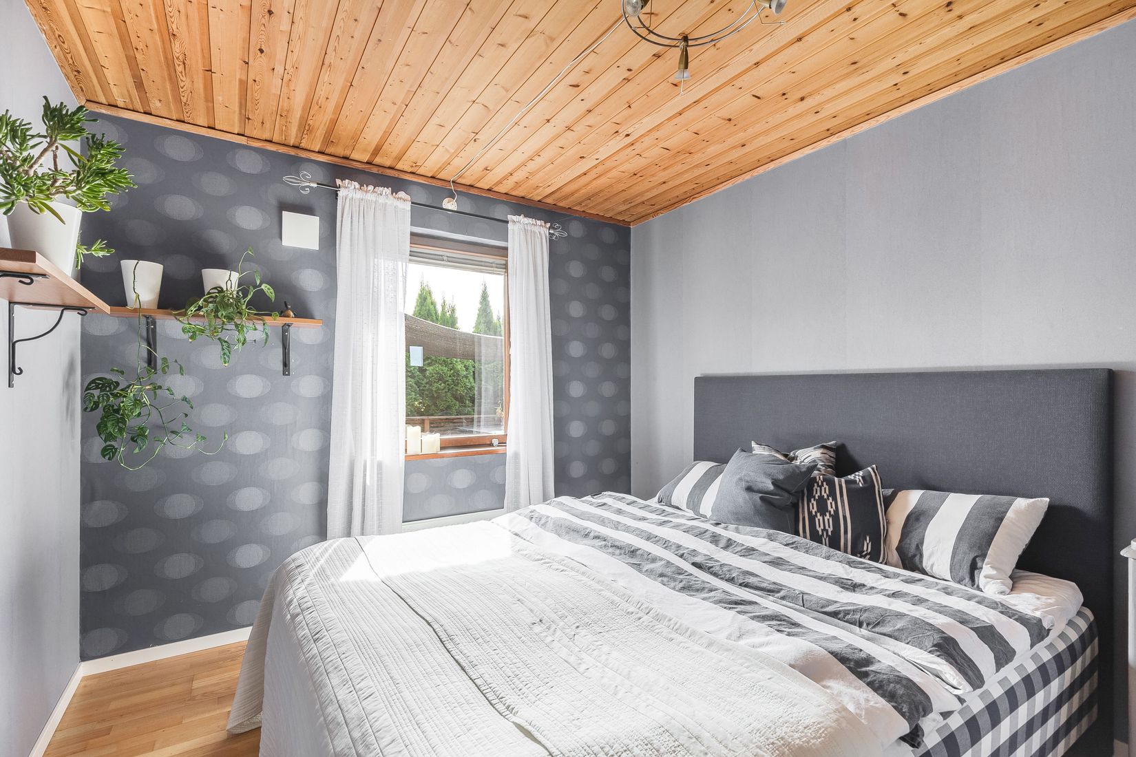 Villa, Långbergsgatan 25, Skiftinge, Eskilstuna