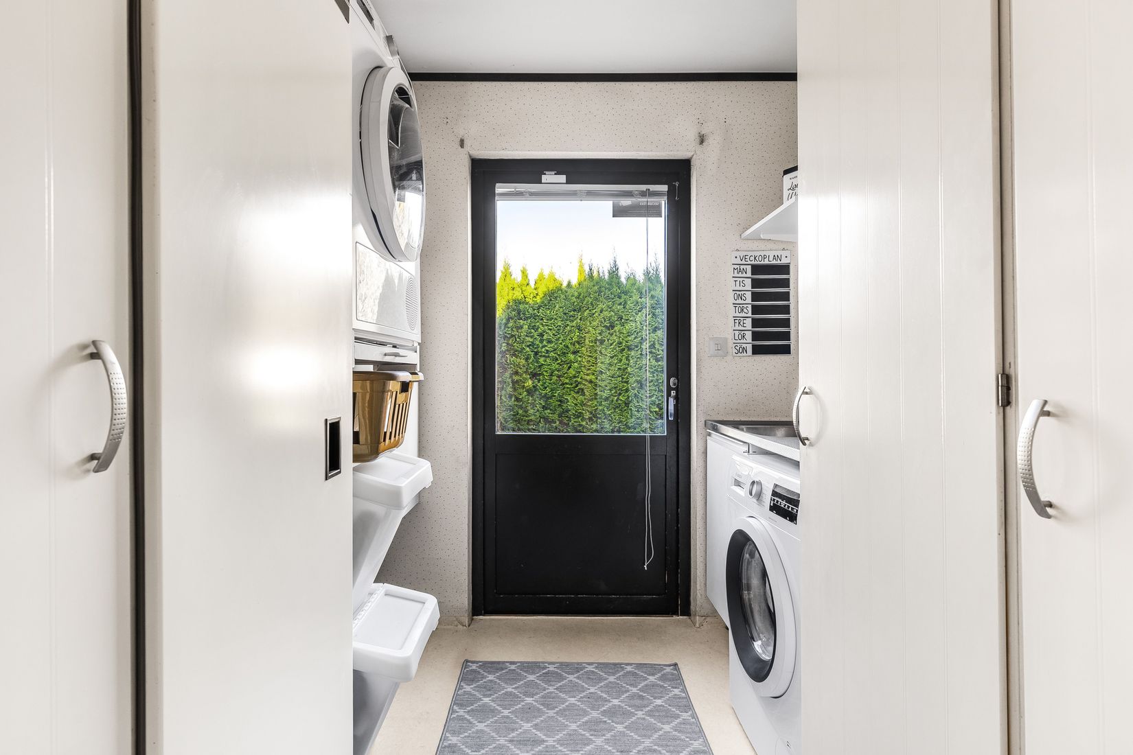 Villa, Lövhultsvägen 10, Eskilstuna