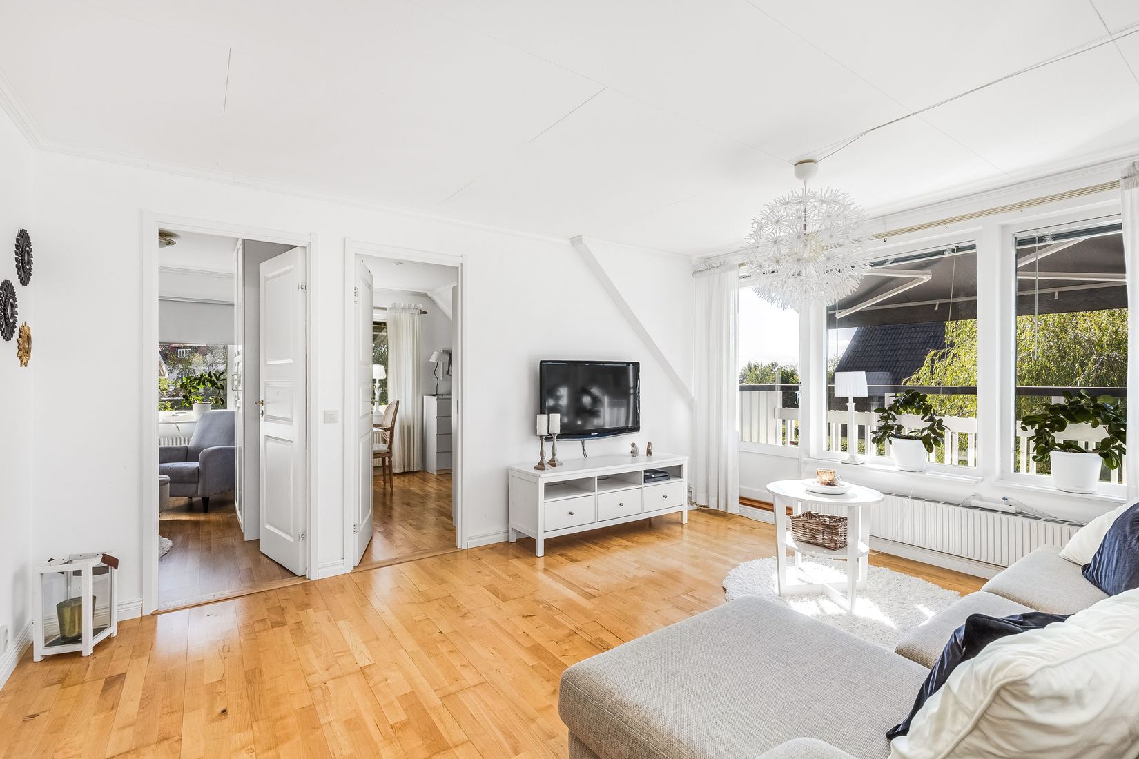 Villa, Lövhultsvägen 10, Eskilstuna