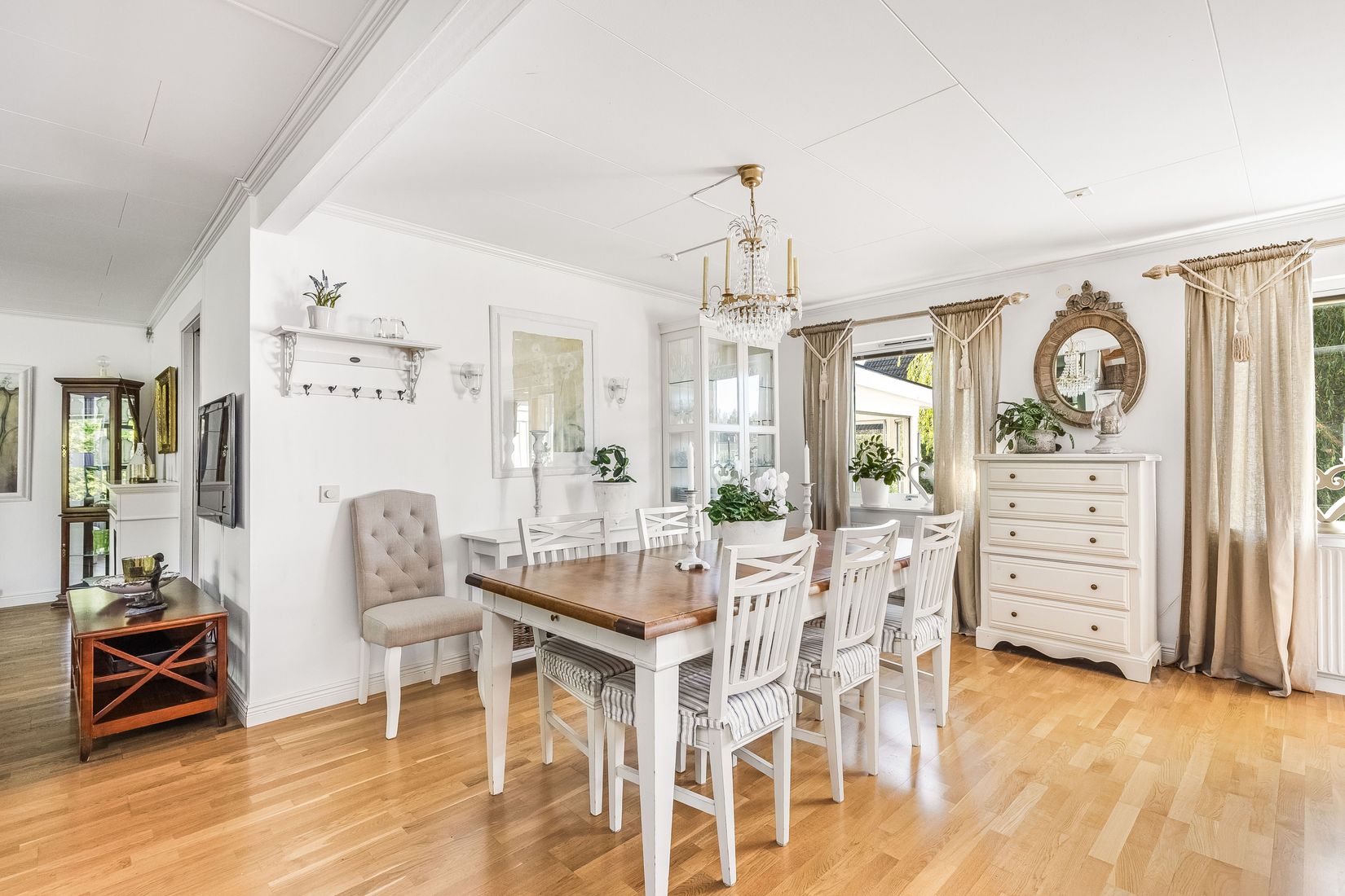 Villa, Lövhultsvägen 10, Eskilstuna