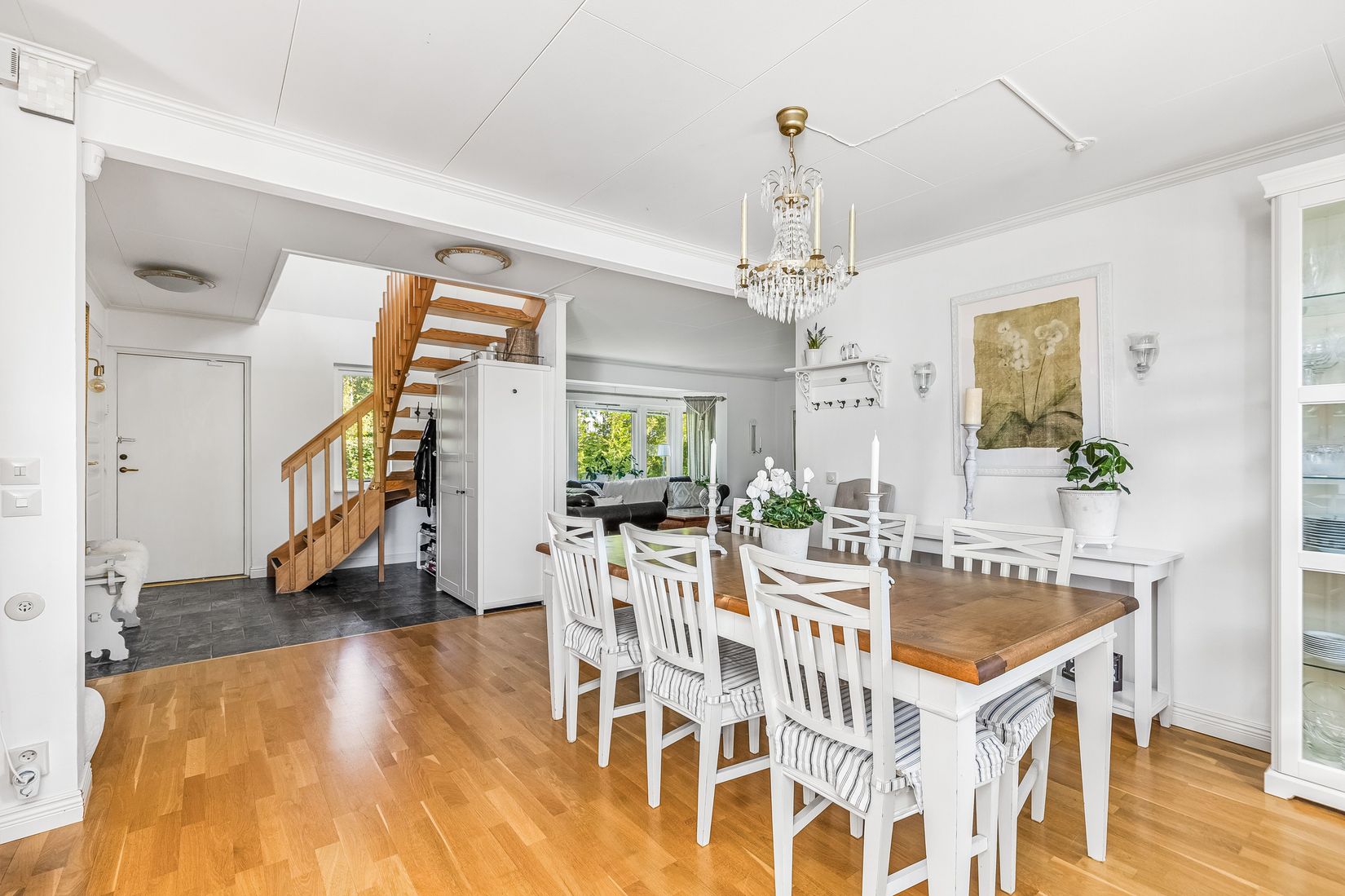 Villa, Lövhultsvägen 10, Eskilstuna