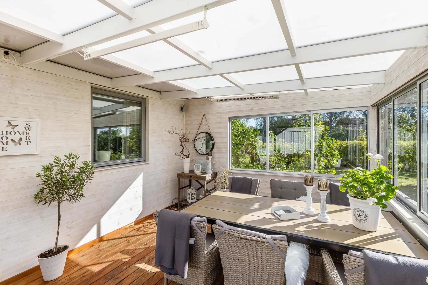 Villa, Lövhultsvägen 10, Eskilstuna