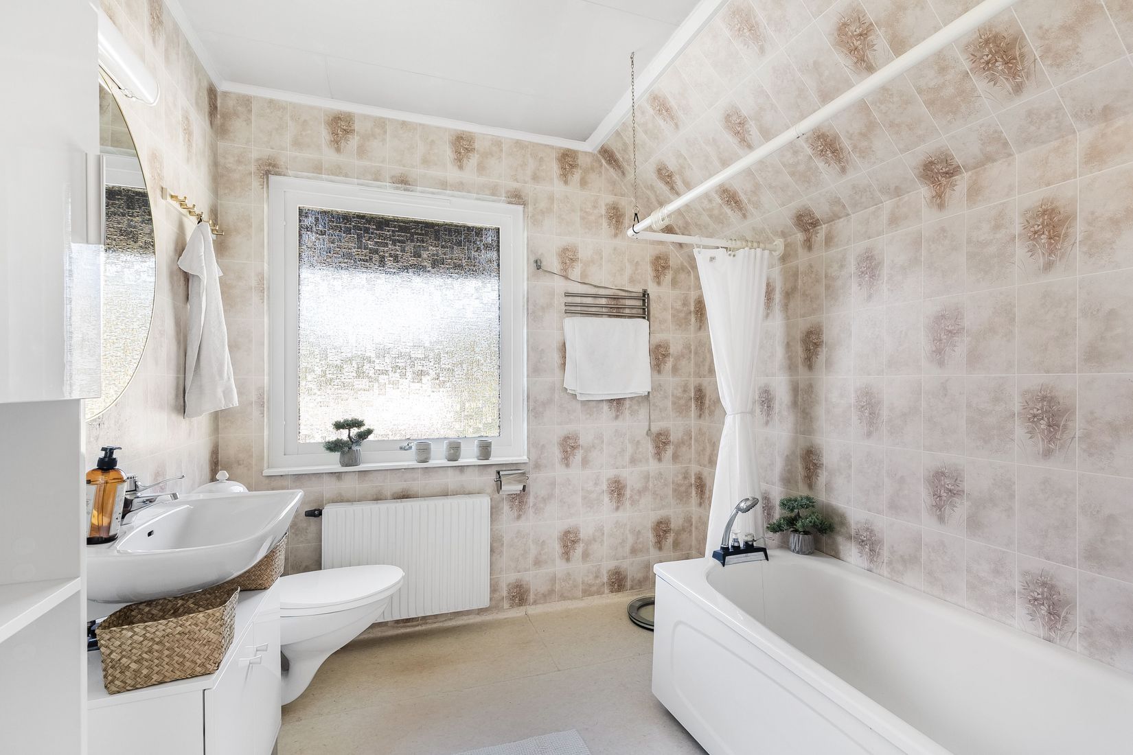 Villa, Lövhultsvägen 10, Eskilstuna