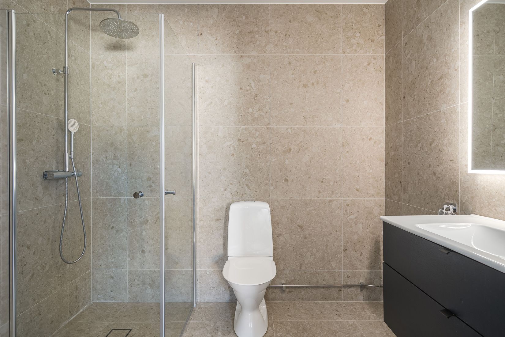 Bostadsrätt, Radhus, Oranievägen 6, Lundby, Norrköping