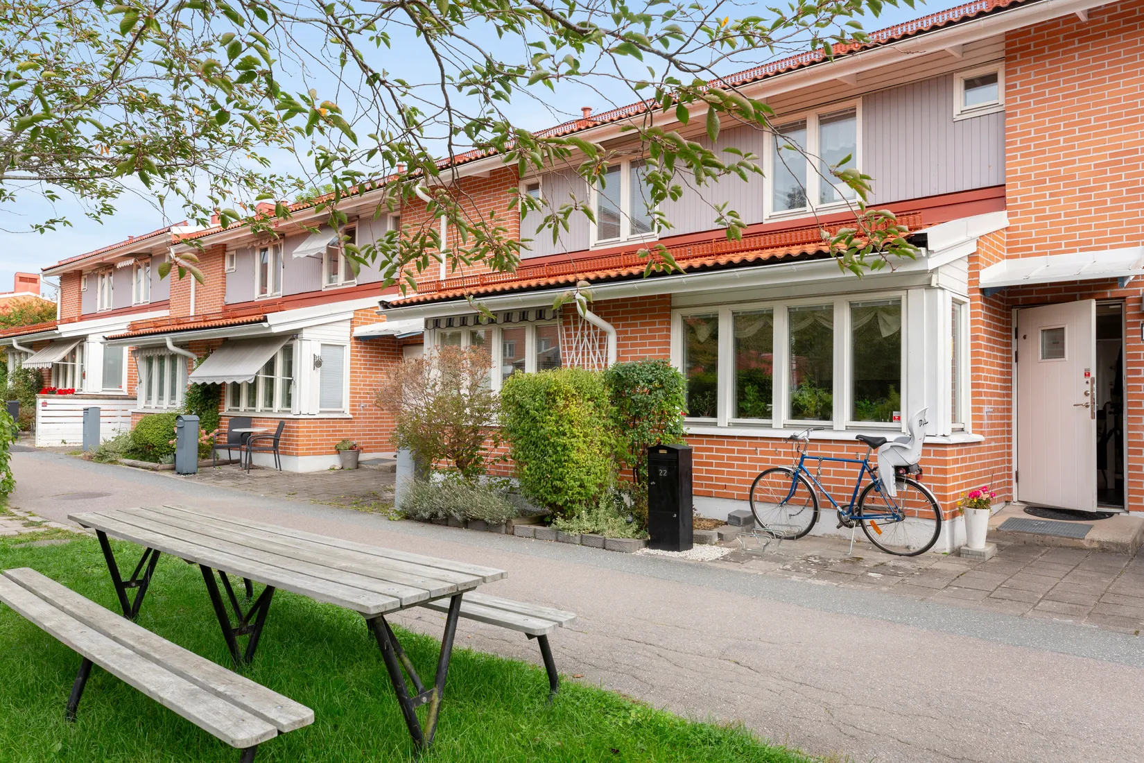 Bostadsrätt, Radhus, Huldregränd 22, Rotsunda, Sollentuna
