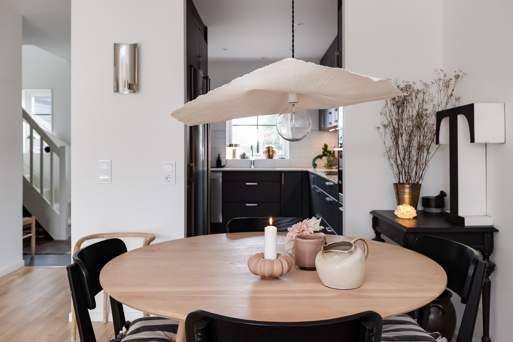 Bostadsrätt, Radhus, Hasselbacksvägen 3F, Lanna, Lekeberg