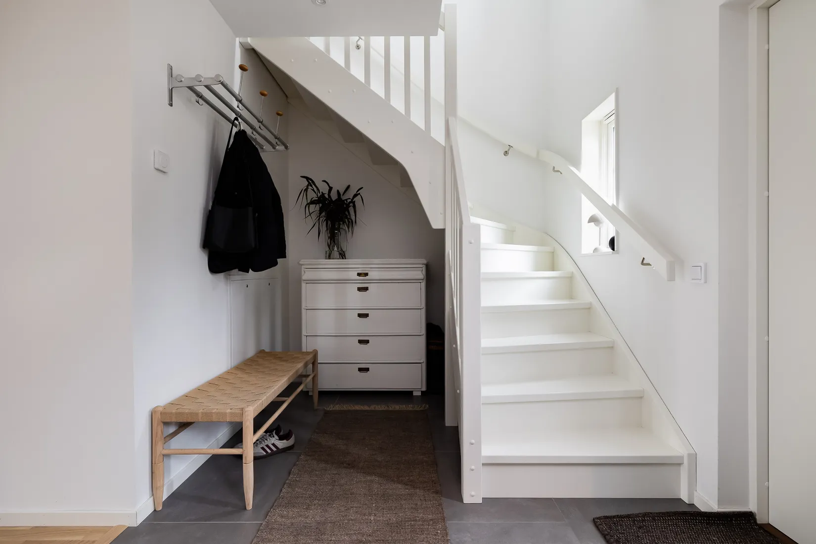 Bostadsrätt, Radhus, Hasselbacksvägen 3F, Lanna, Lekeberg
