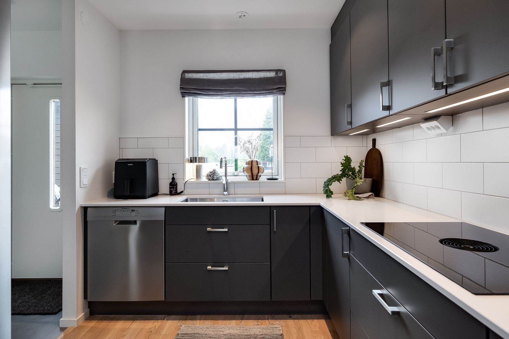 Bostadsrätt, Radhus, Hasselbacksvägen 3F, Lanna, Lekeberg