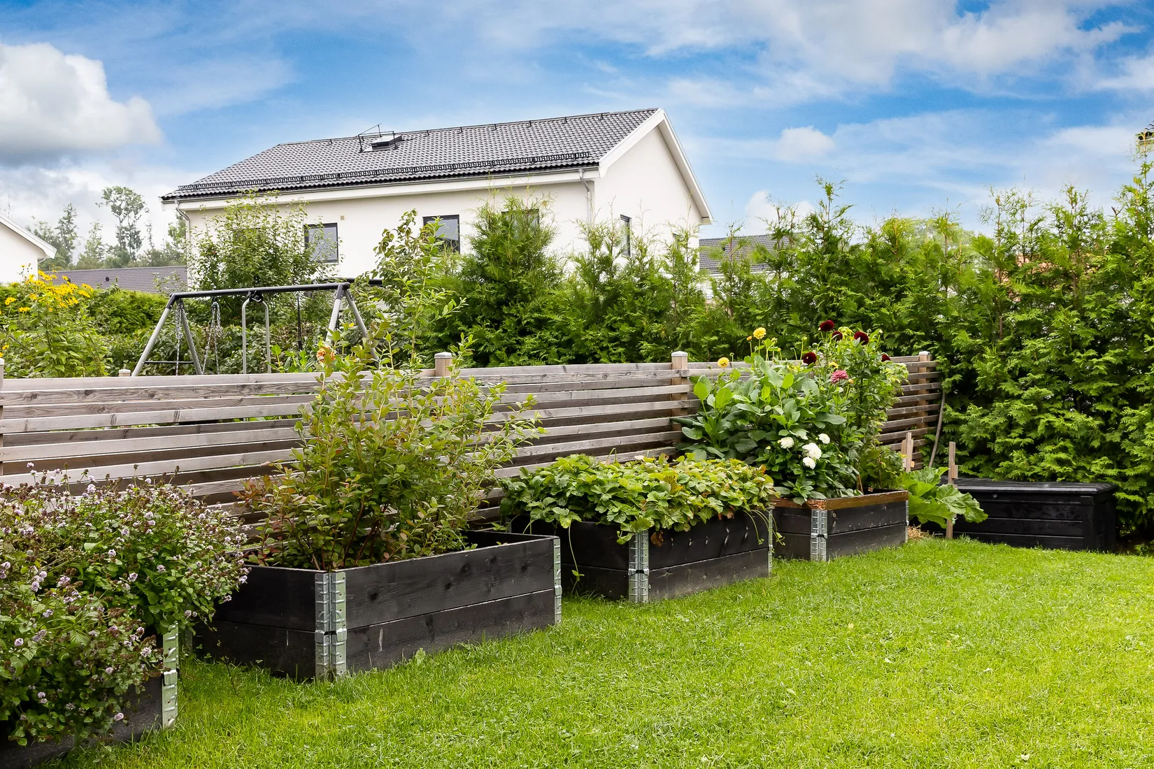 Bostadsrätt, Radhus, Hasselbacksvägen 3F, Lanna, Lekeberg