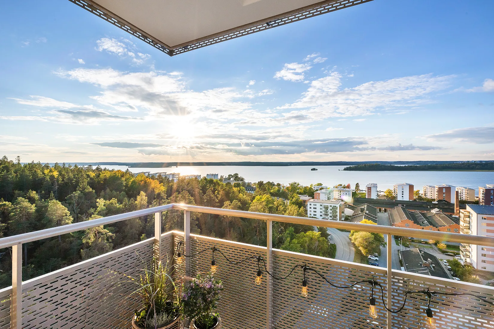 Äganderätt, Fabriksvägen 8, Bolinder Strand, Järfälla