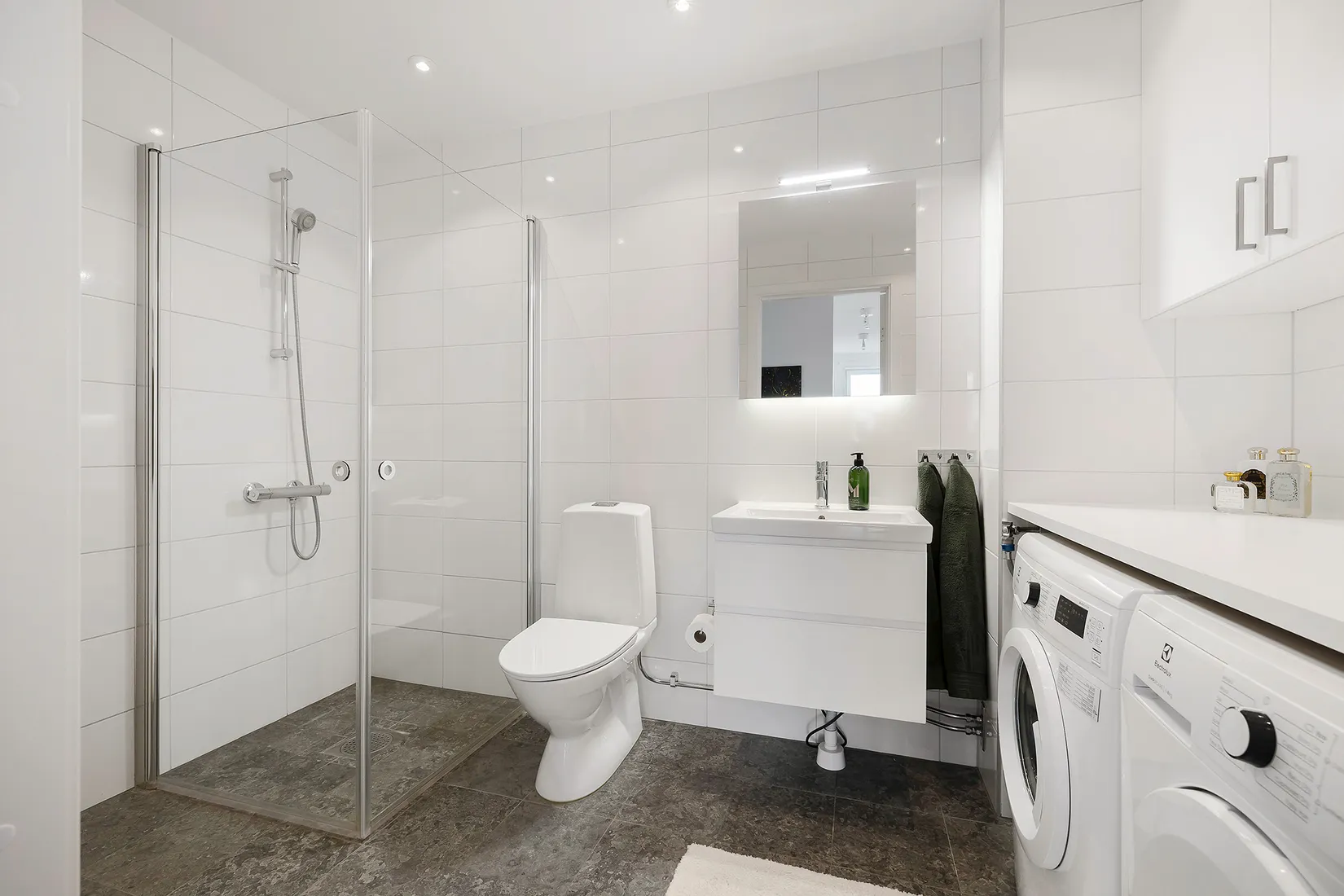 Äganderätt, Fabriksvägen 8, Bolinder Strand, Järfälla