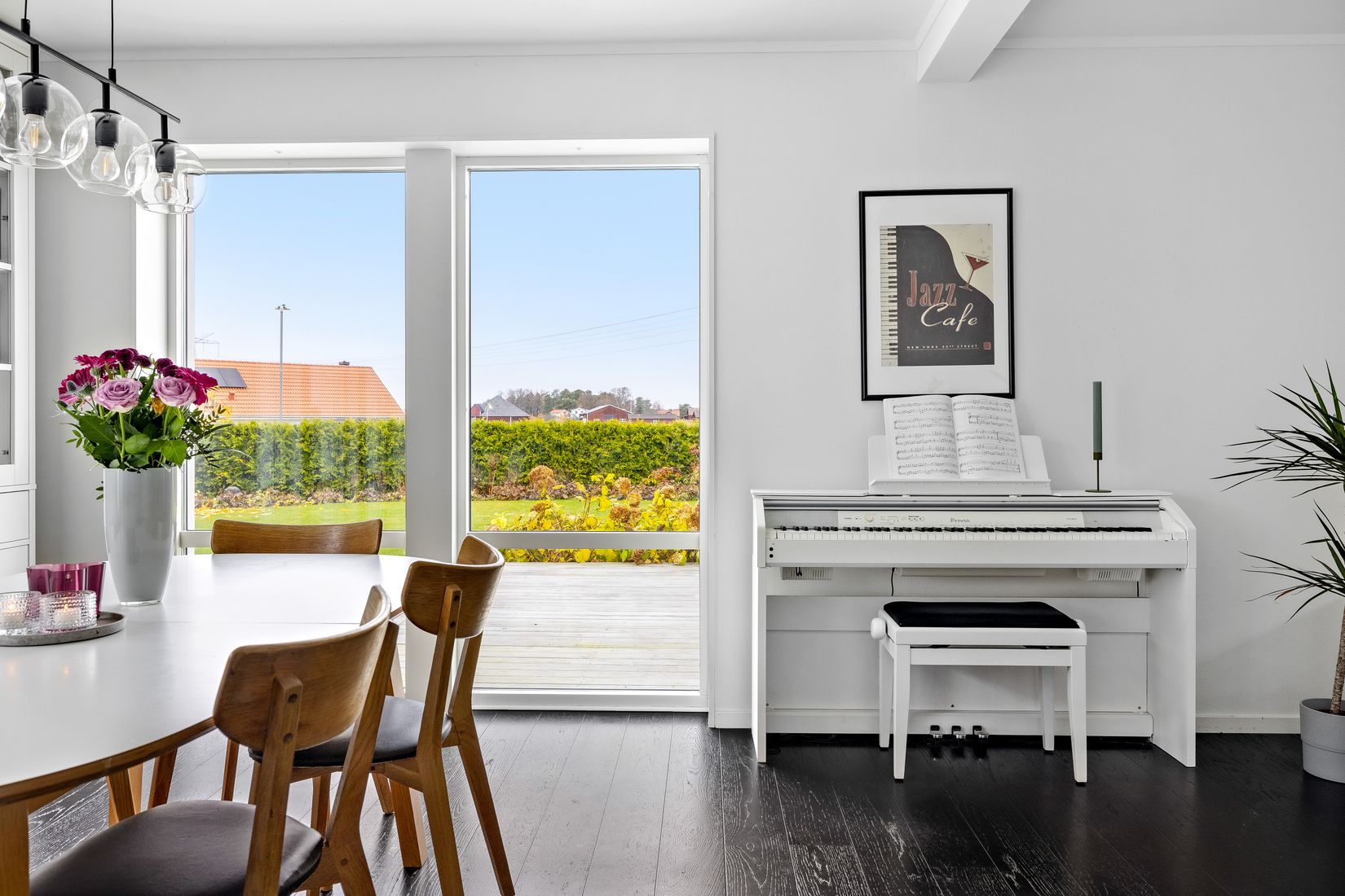 Villa, Vallmovägen 5, Bålsta Viby Äng, Håbo