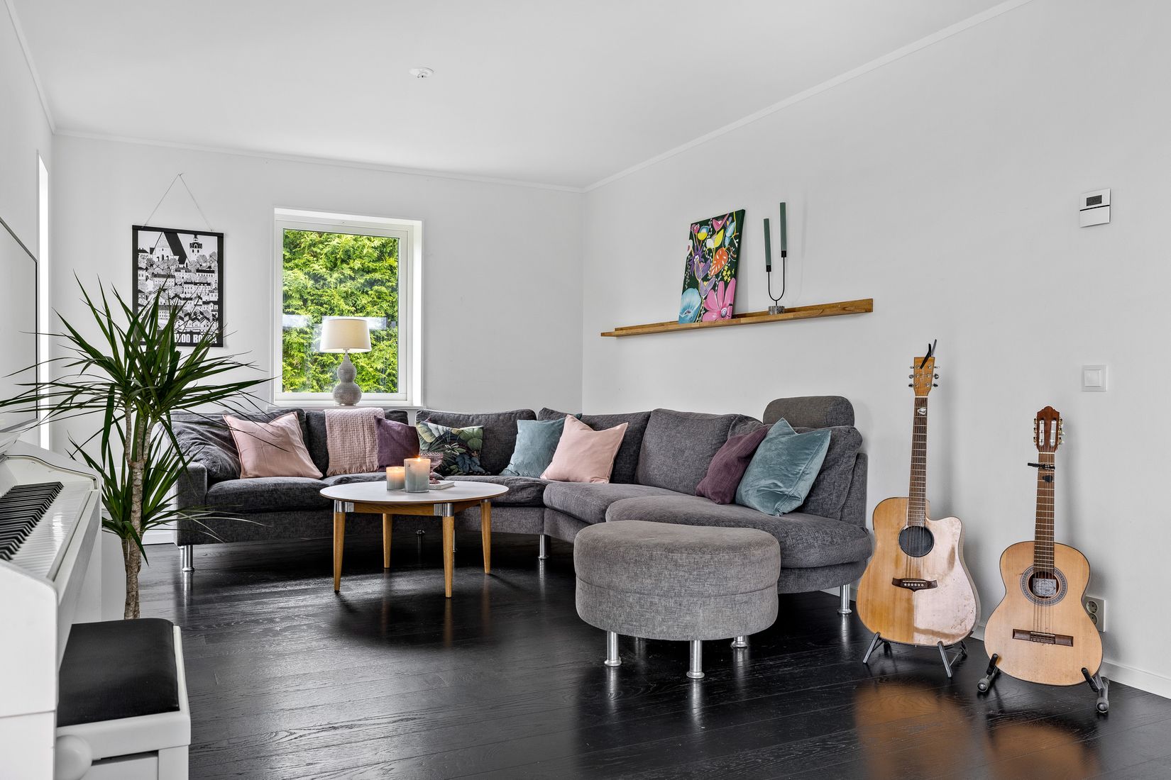 Villa, Vallmovägen 5, Bålsta Viby Äng, Håbo