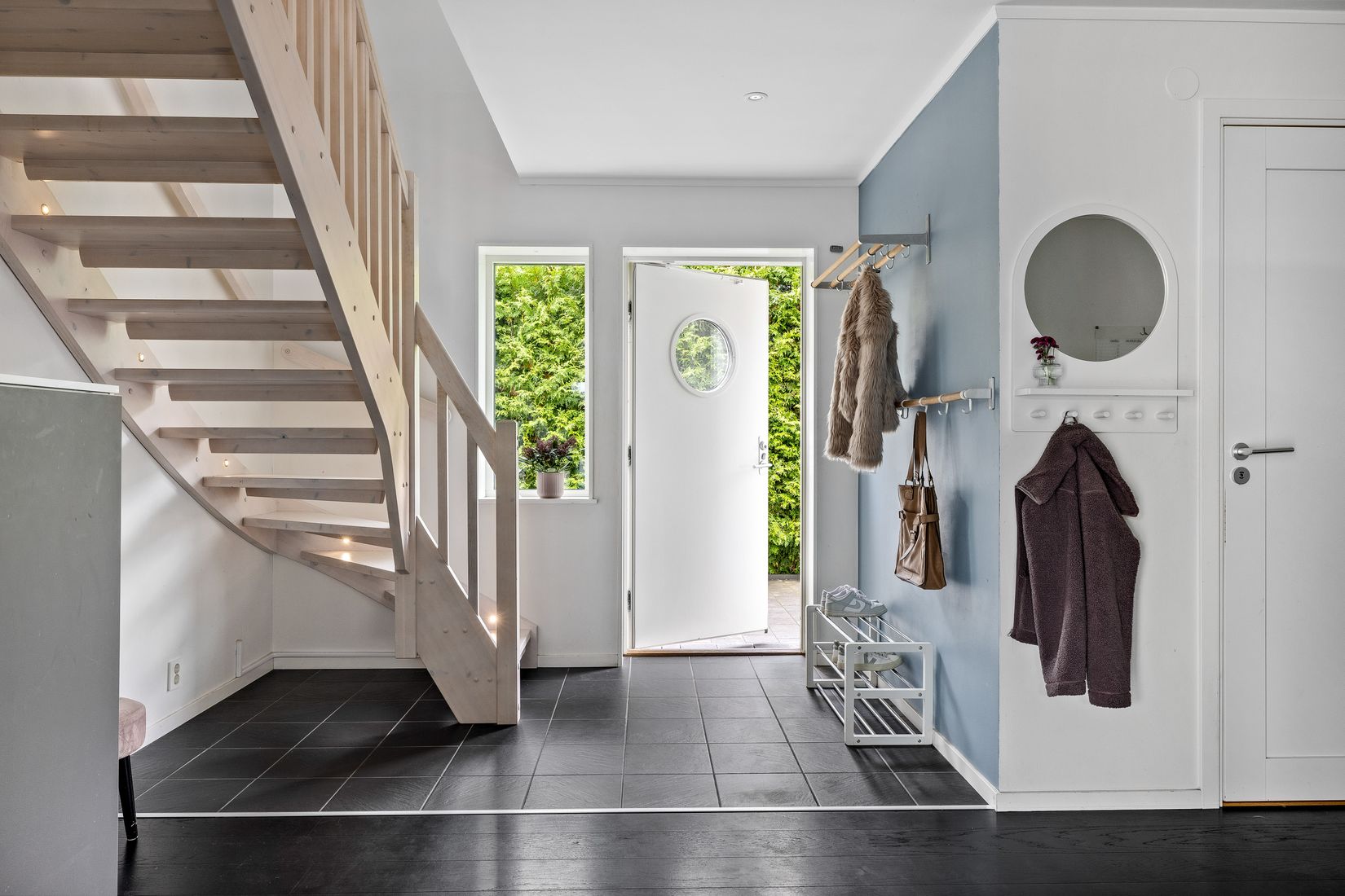 Villa, Vallmovägen 5, Bålsta Viby Äng, Håbo