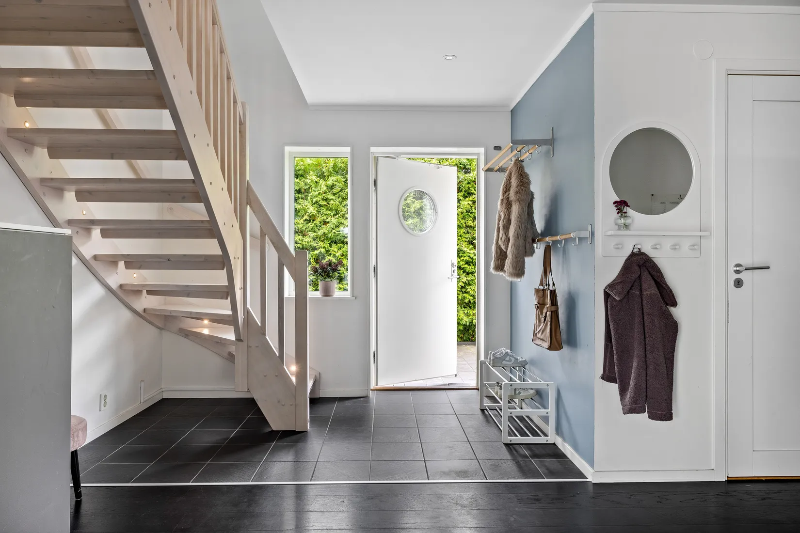 Villa, Vallmovägen 5, Bålsta Viby Äng, Håbo