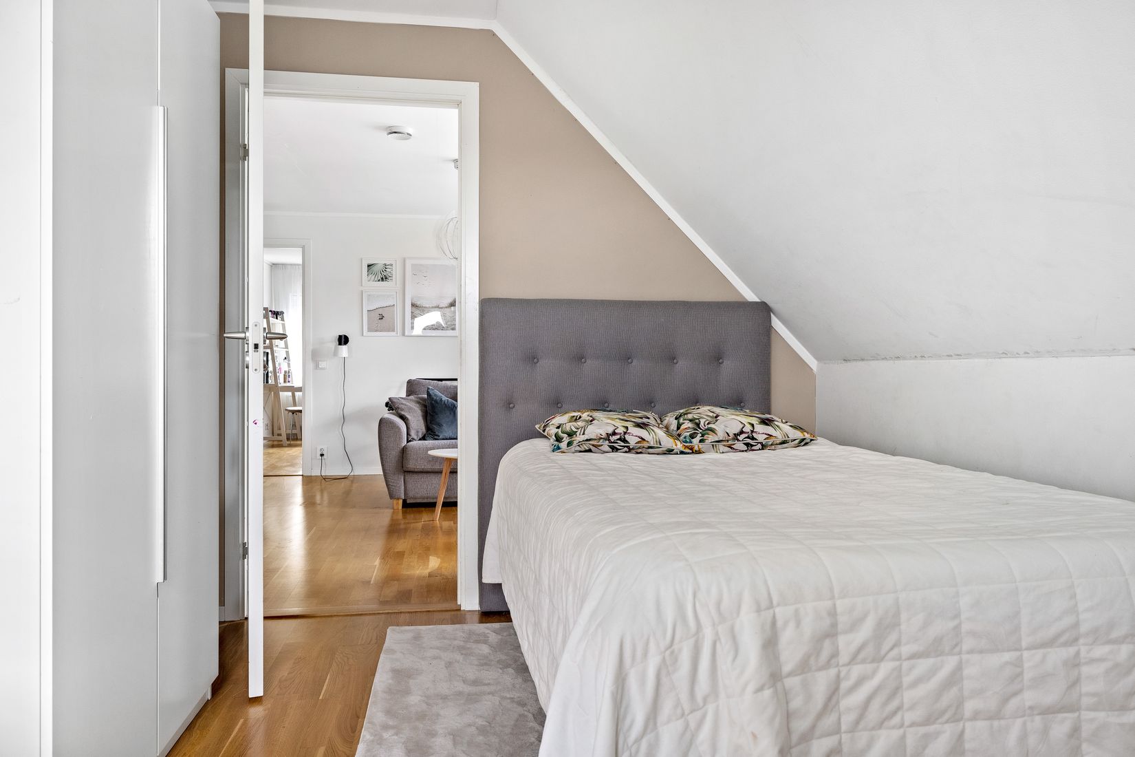 Villa, Vallmovägen 5, Bålsta Viby Äng, Håbo