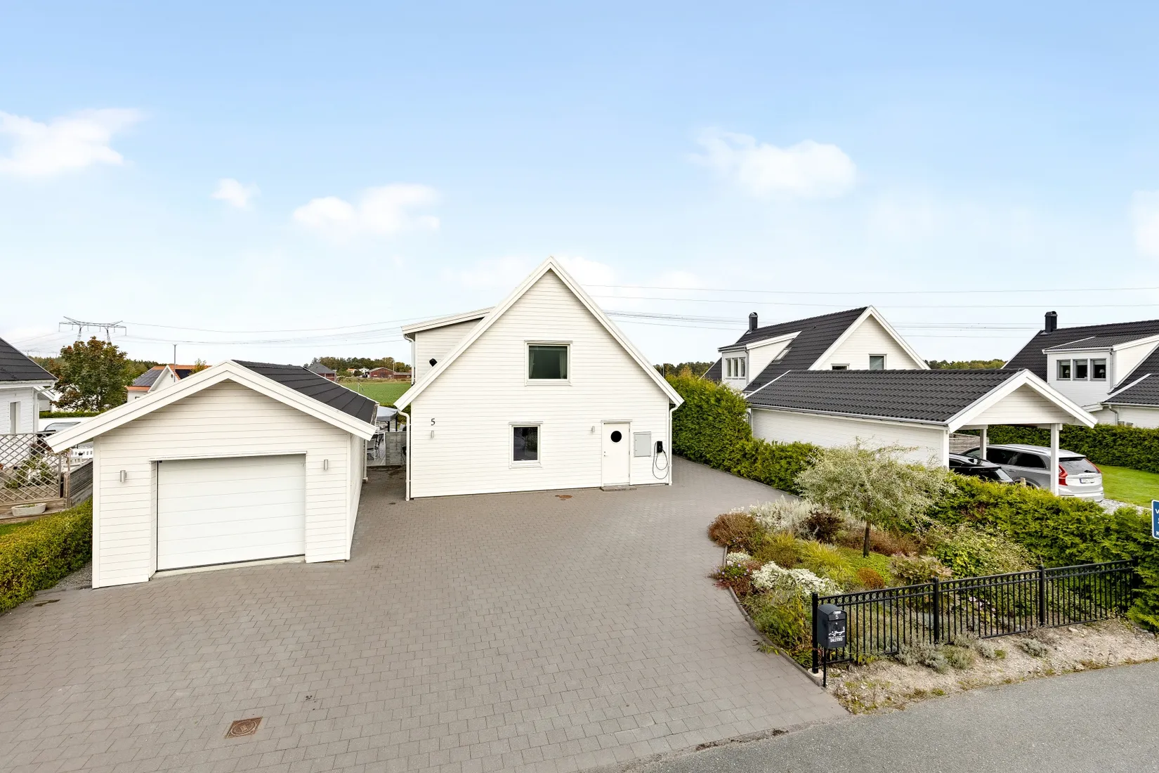 Villa, Vallmovägen 5, Bålsta Viby Äng, Håbo