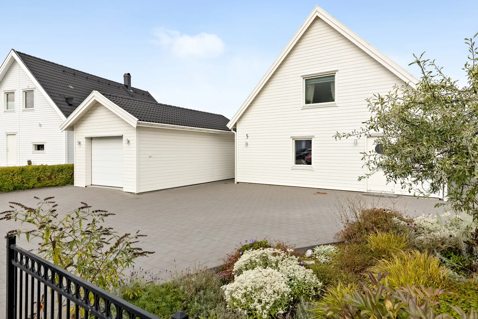 Villa, Vallmovägen 5, Bålsta Viby Äng, Håbo
