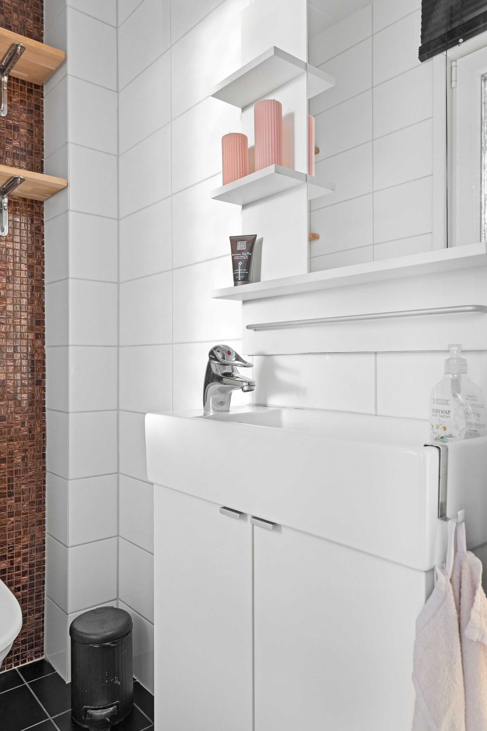 Villa, Ullevivägen 55, Bålsta Södra Ullevi, Håbo