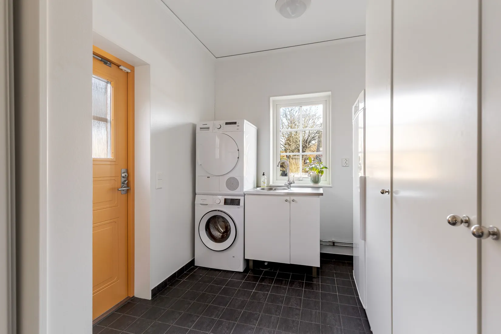 Villa, Skogsborgsvägen 38, Slottsbrinken, Strängnäs