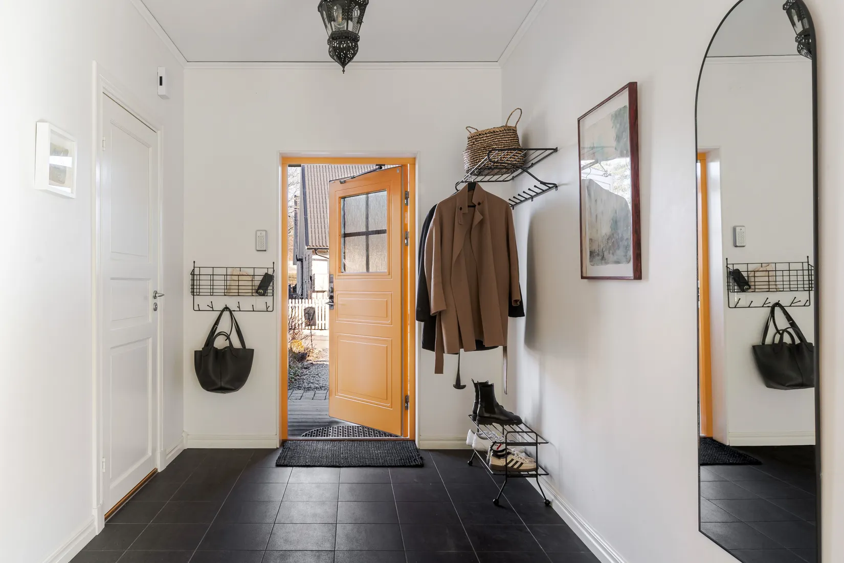 Villa, Skogsborgsvägen 38, Slottsbrinken, Strängnäs