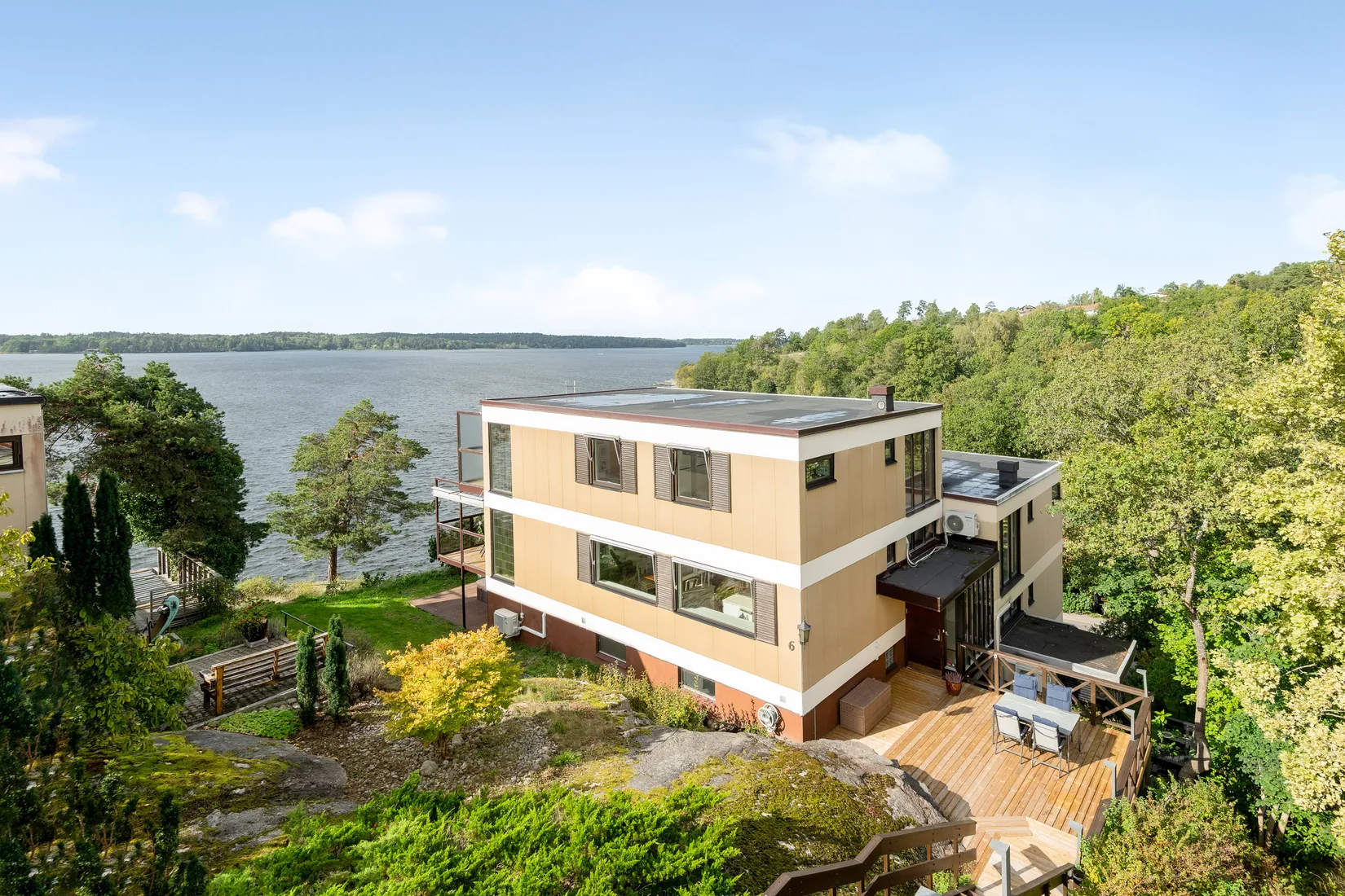 Villa, Berghamnsbrinken 6, Hässelby Södra Villastad, Stockholm