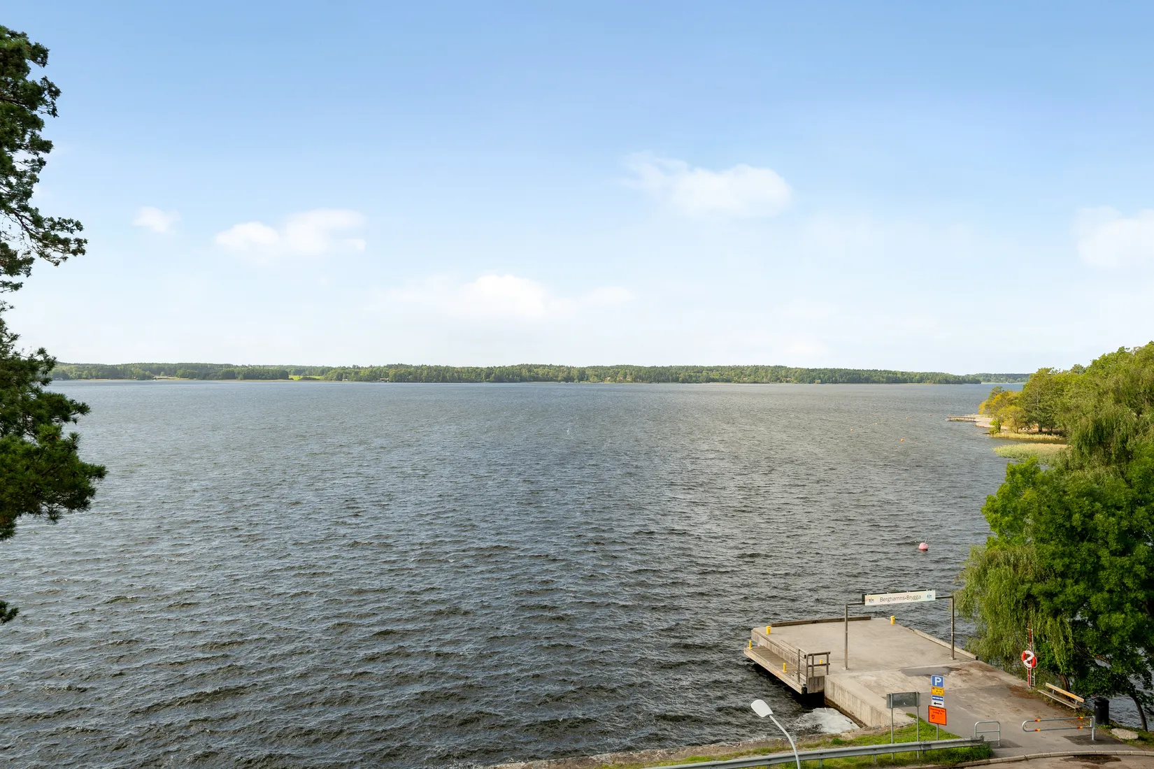 Villa, Berghamnsbrinken 6, Hässelby Södra Villastad, Stockholm