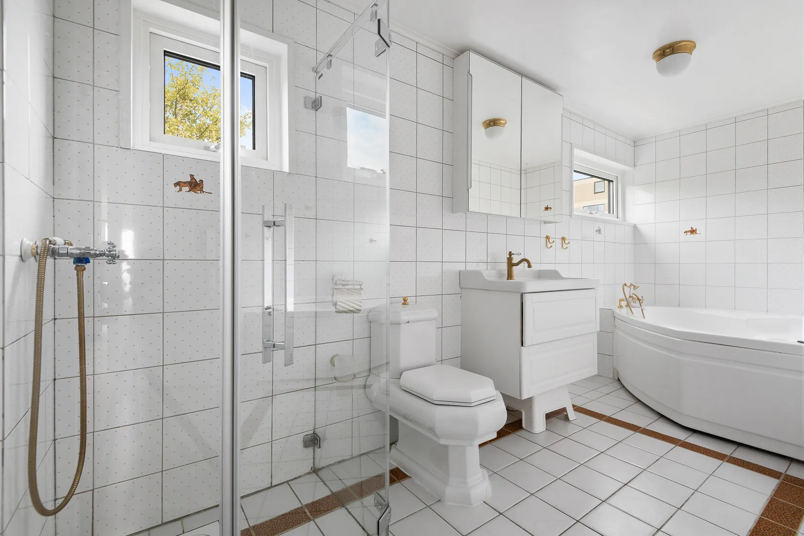 Villa, Berghamnsbrinken 6, Hässelby Södra Villastad, Stockholm