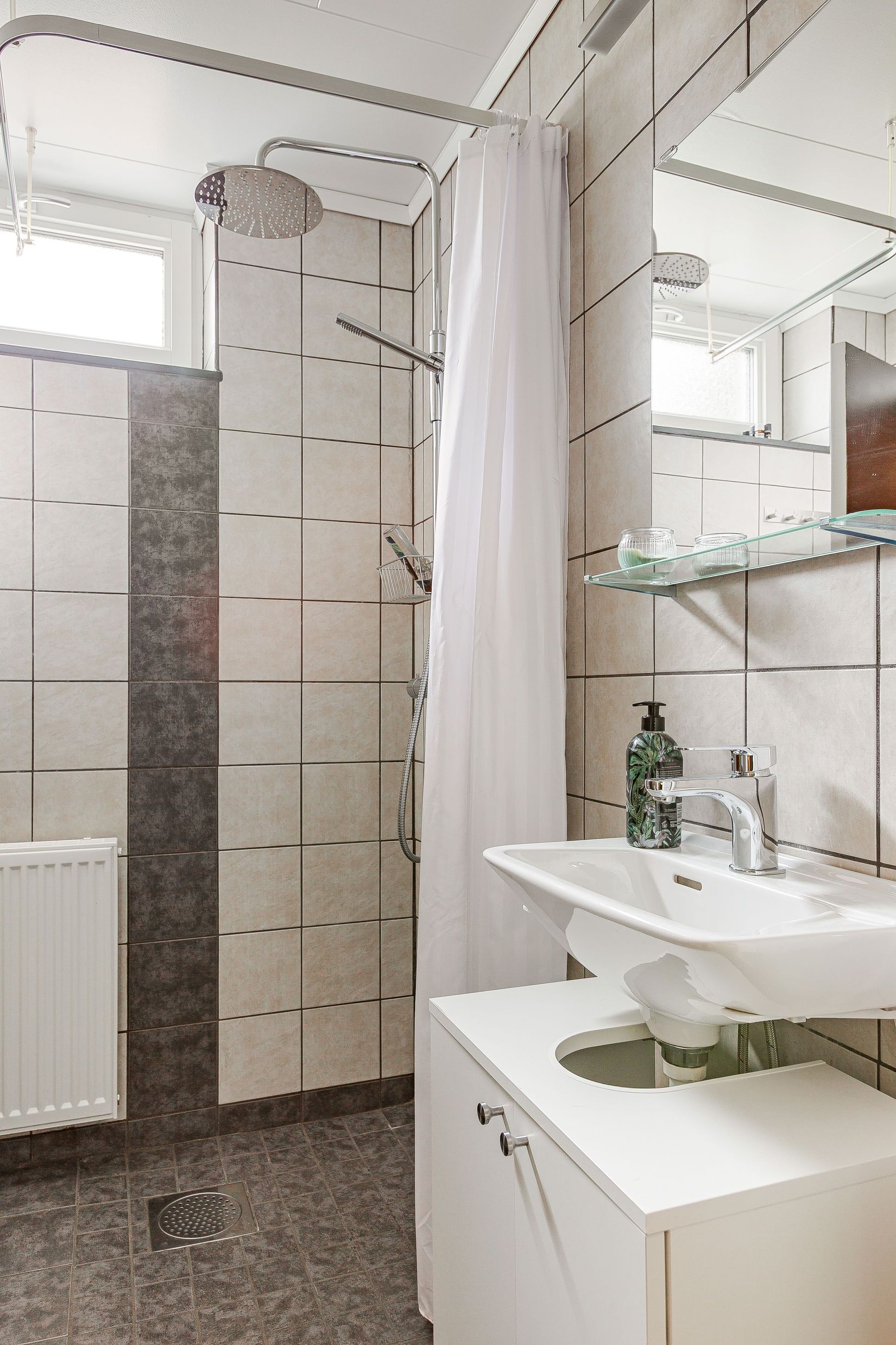 Villa, Vildrosvägen 20, Ekenässjön, Vetlanda