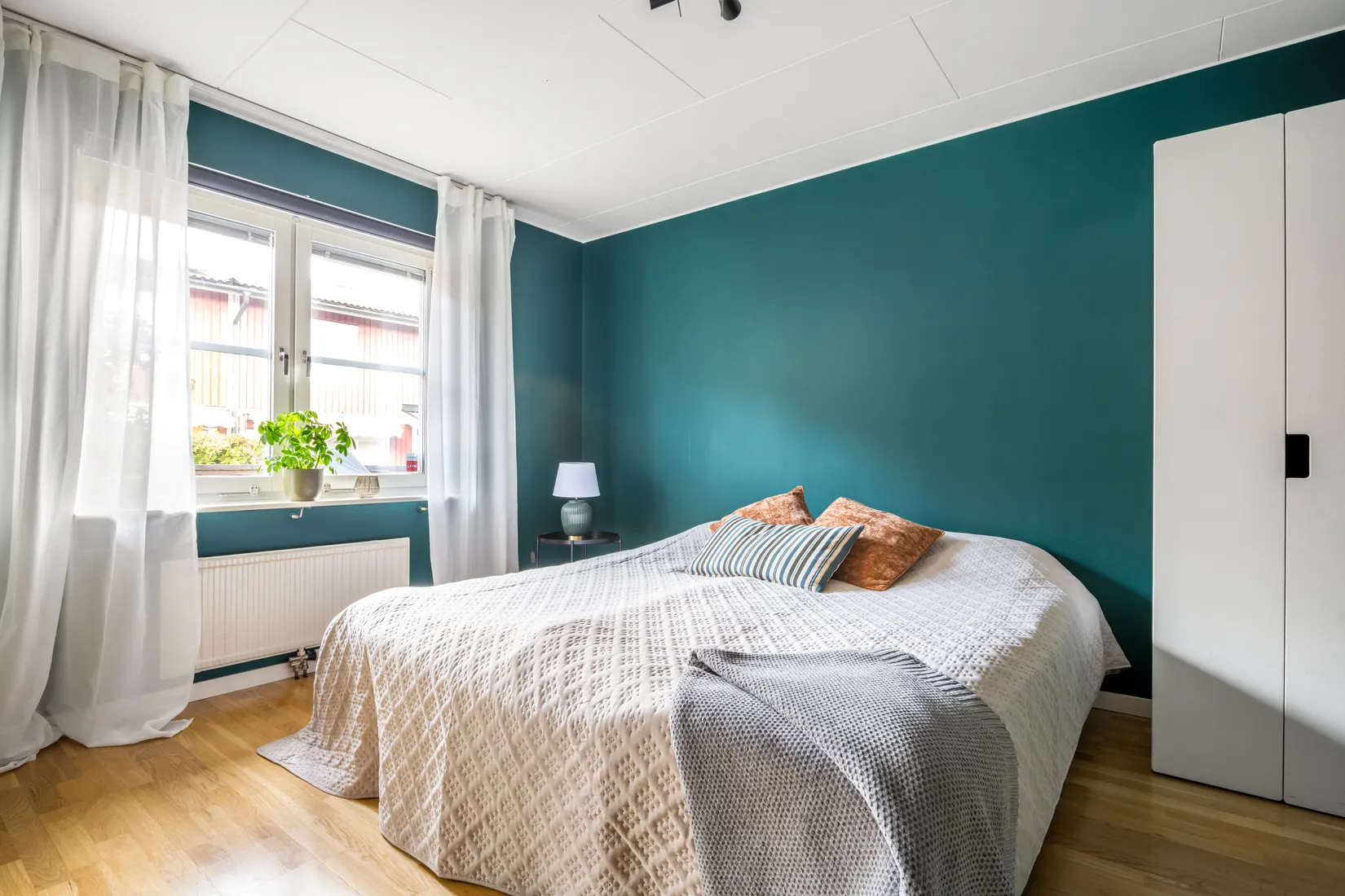 Villa, Radhus, Järnåldersringen 324, Haninge