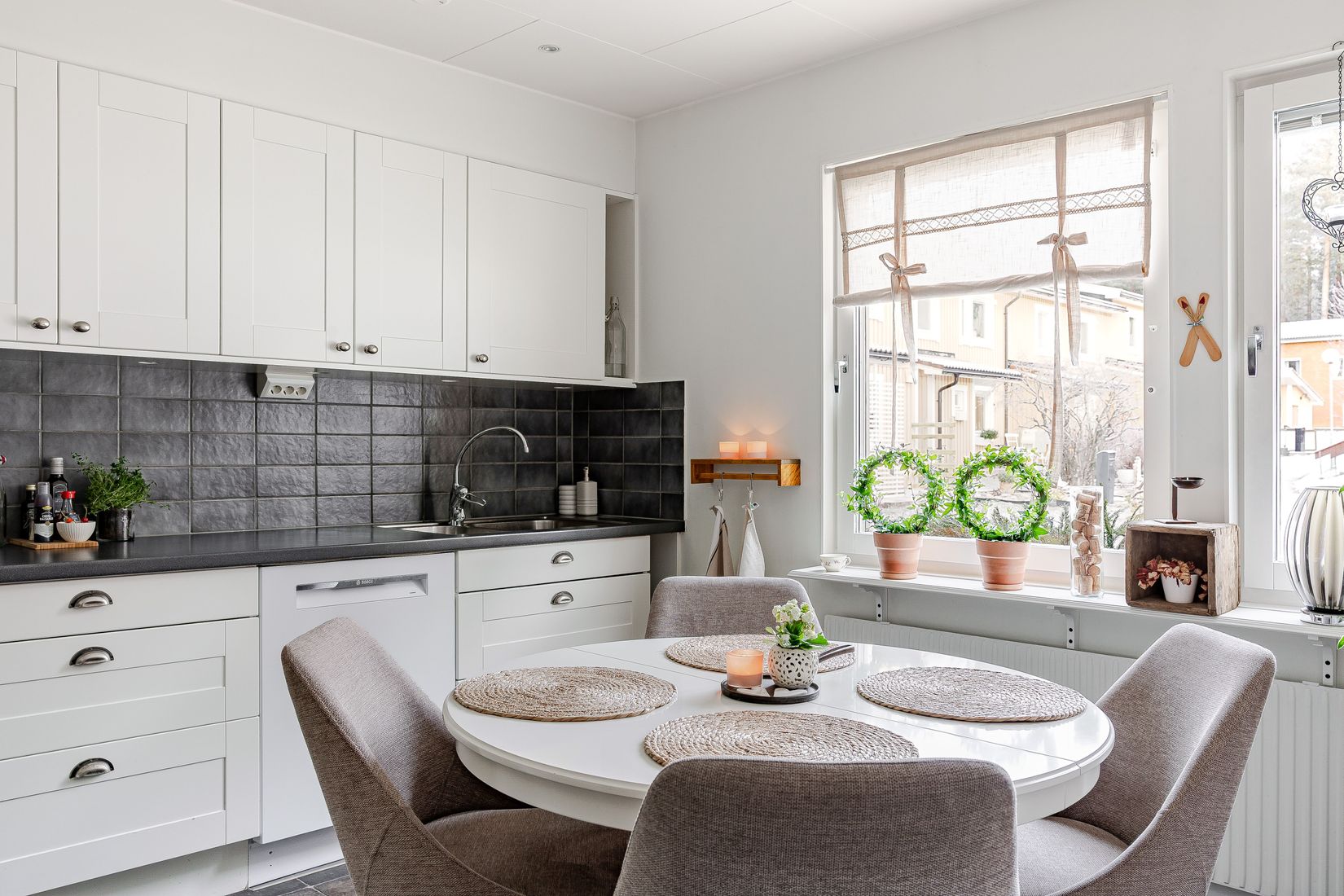 Bostadsrätt, Radhus, Ottfjällsvägen 28, Nedre Torvalla, Östersund