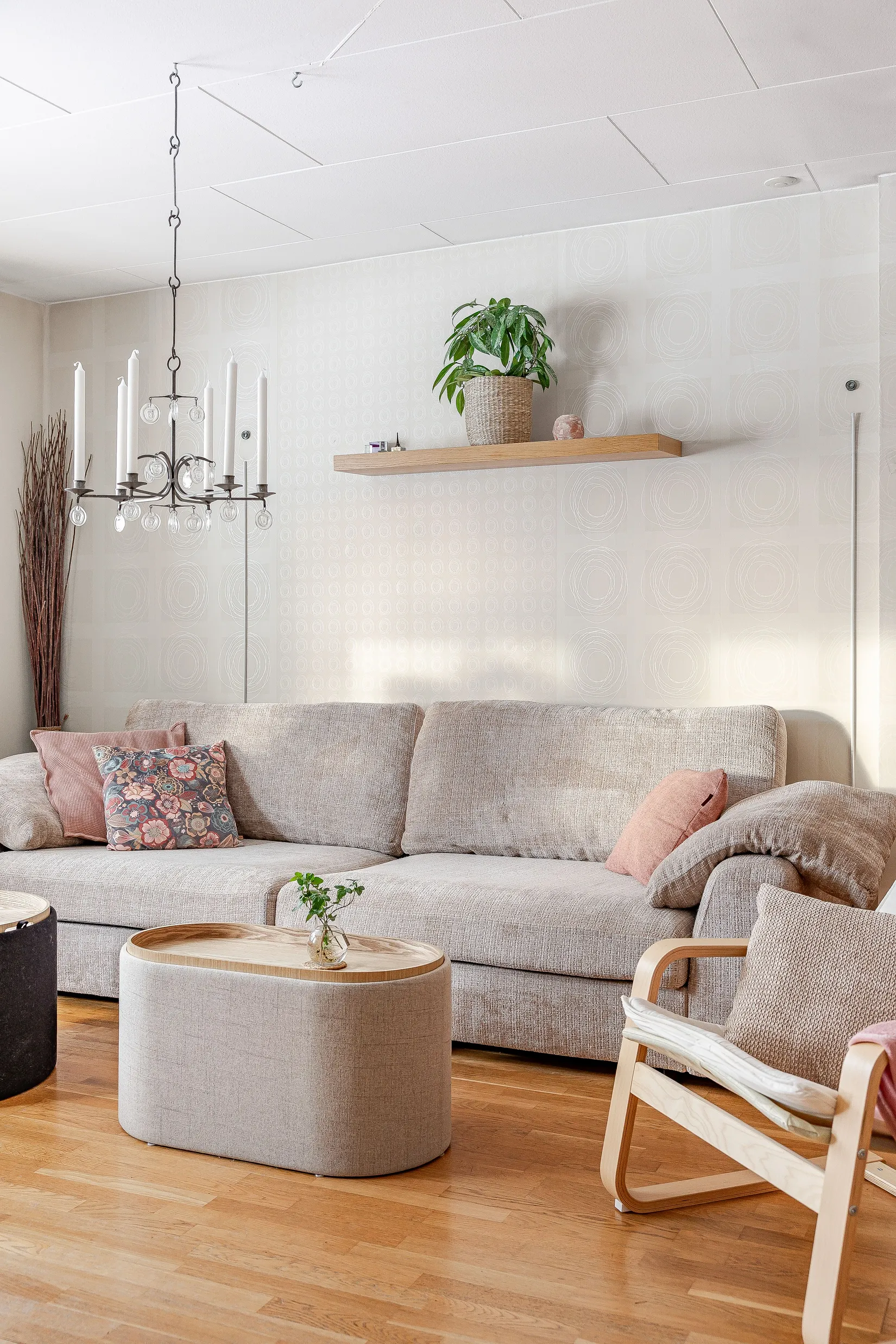 Radhus, Ottfjällsvägen 28, Nedre Torvalla, Östersund