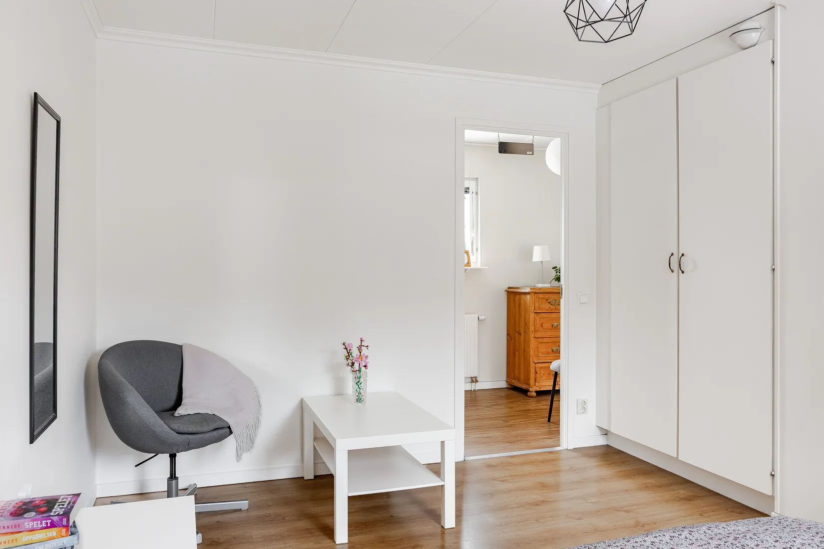 Radhus, Ottfjällsvägen 28, Nedre Torvalla, Östersund